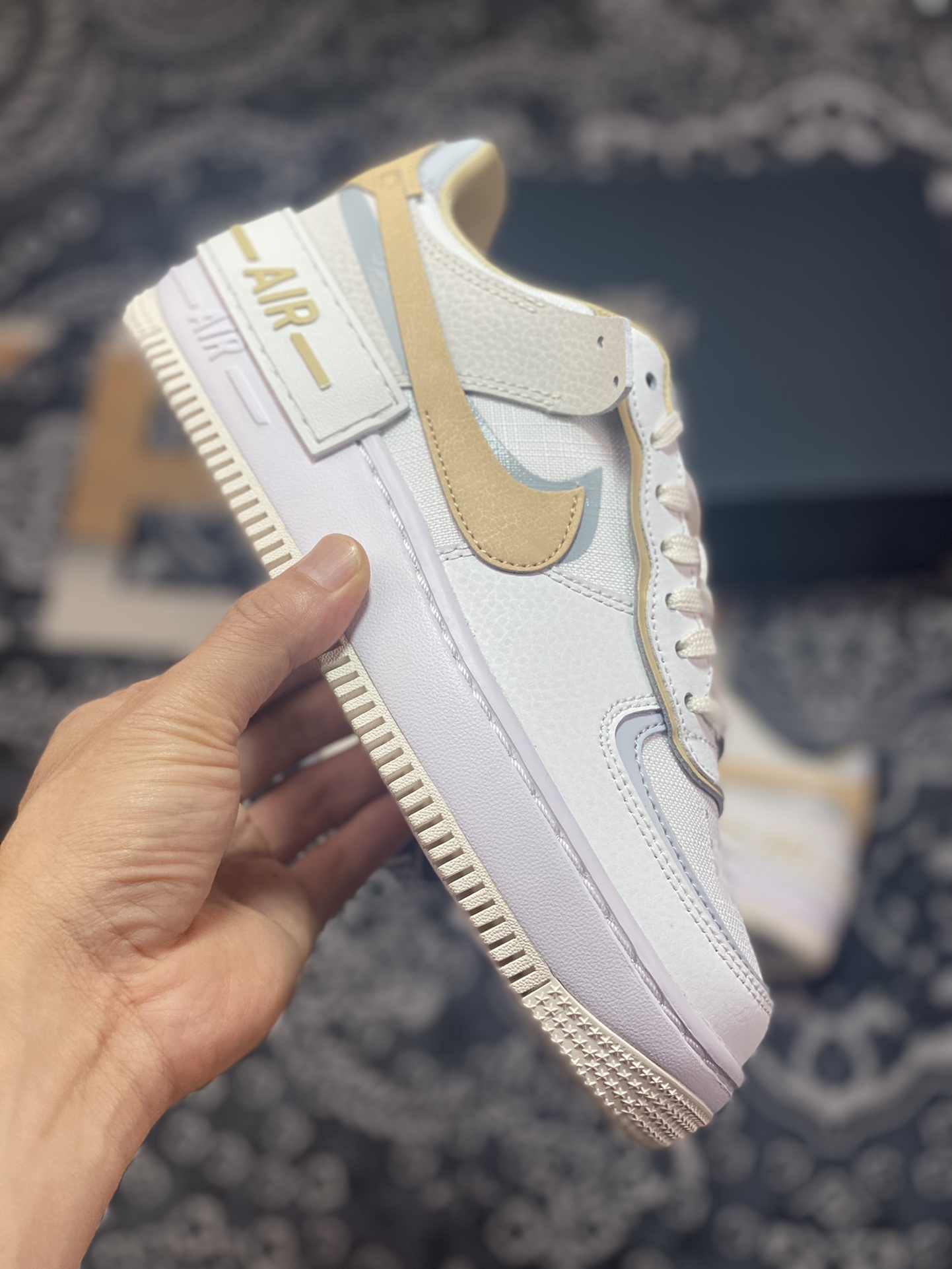 Nike WMNS Air Force 1 Shadow ”Sail Tan” Air Force One sneakers ”white gray milk tea yellow” DV7449-100