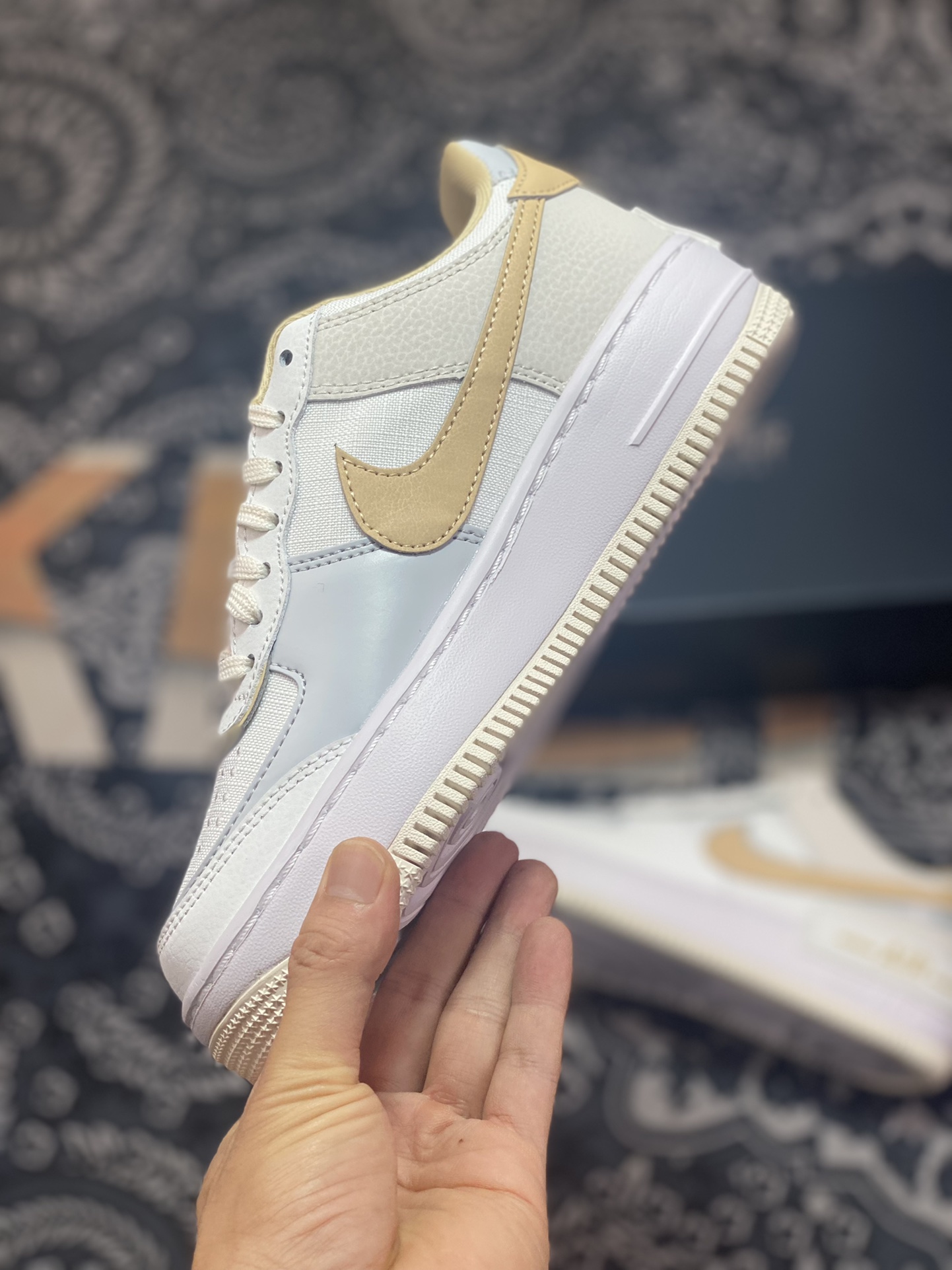 Nike WMNS Air Force 1 Shadow ”Sail Tan” Air Force One sneakers ”white gray milk tea yellow” DV7449-100