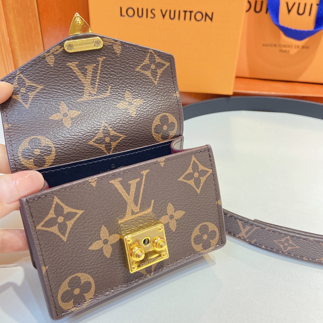 LV腰包系列腰带采用双面原版皮料搭配