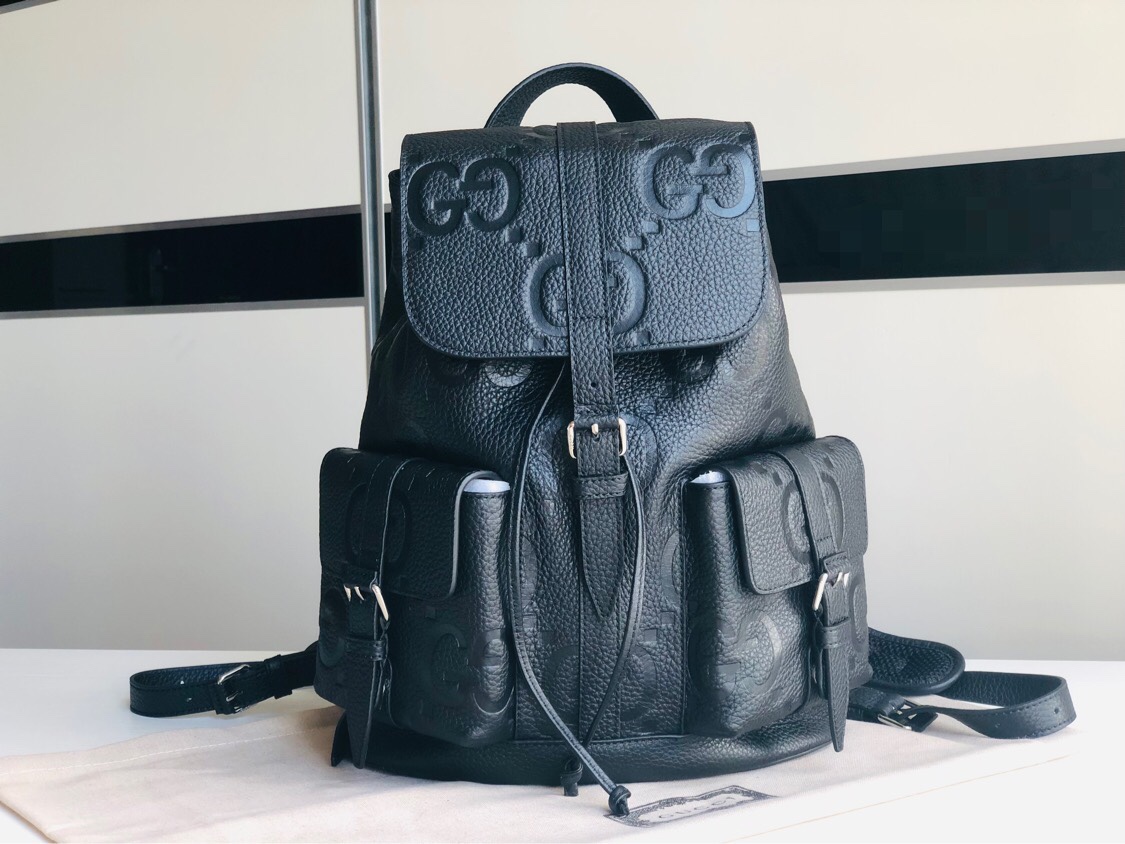 Gucci original Gucci super double G backpack. The black super double G series makes a dazzling return, wonderfully interpreting a variety of leat