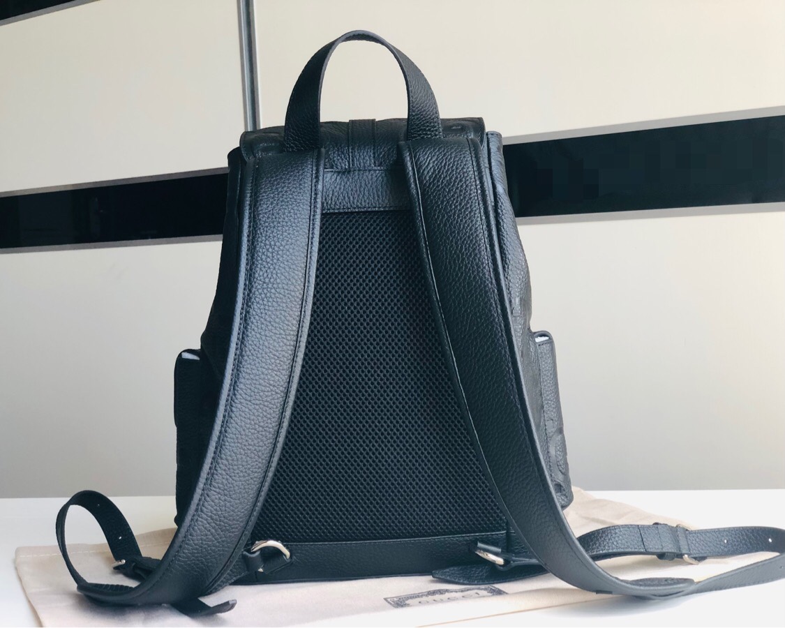 Gucci original Gucci super double G backpack. The black super double G series makes a dazzling return, wonderfully interpreting a variety of leat