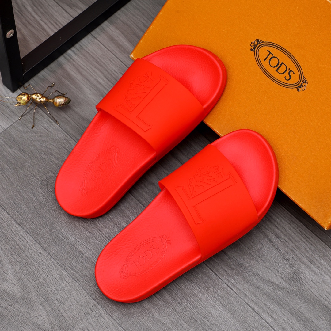 P150Marca: zapatillas TOD'S "TOD'S" Talla: 38-44Materiales: materiales originales seleccionados Suel
