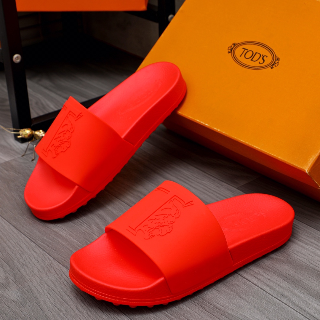 P150Marca: zapatillas TOD'S "TOD'S" Talla: 38-44Materiales: materiales originales seleccionados Suel