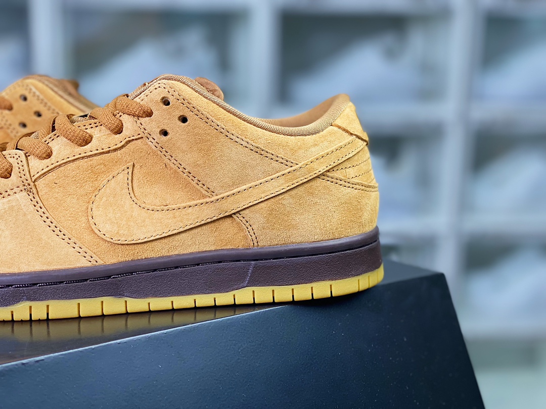 SB Dunk Low Pro ”Wheat Mocha” dunk series low-top sneakers ”suede mocha yellow deciduous brown” BQ6817-204