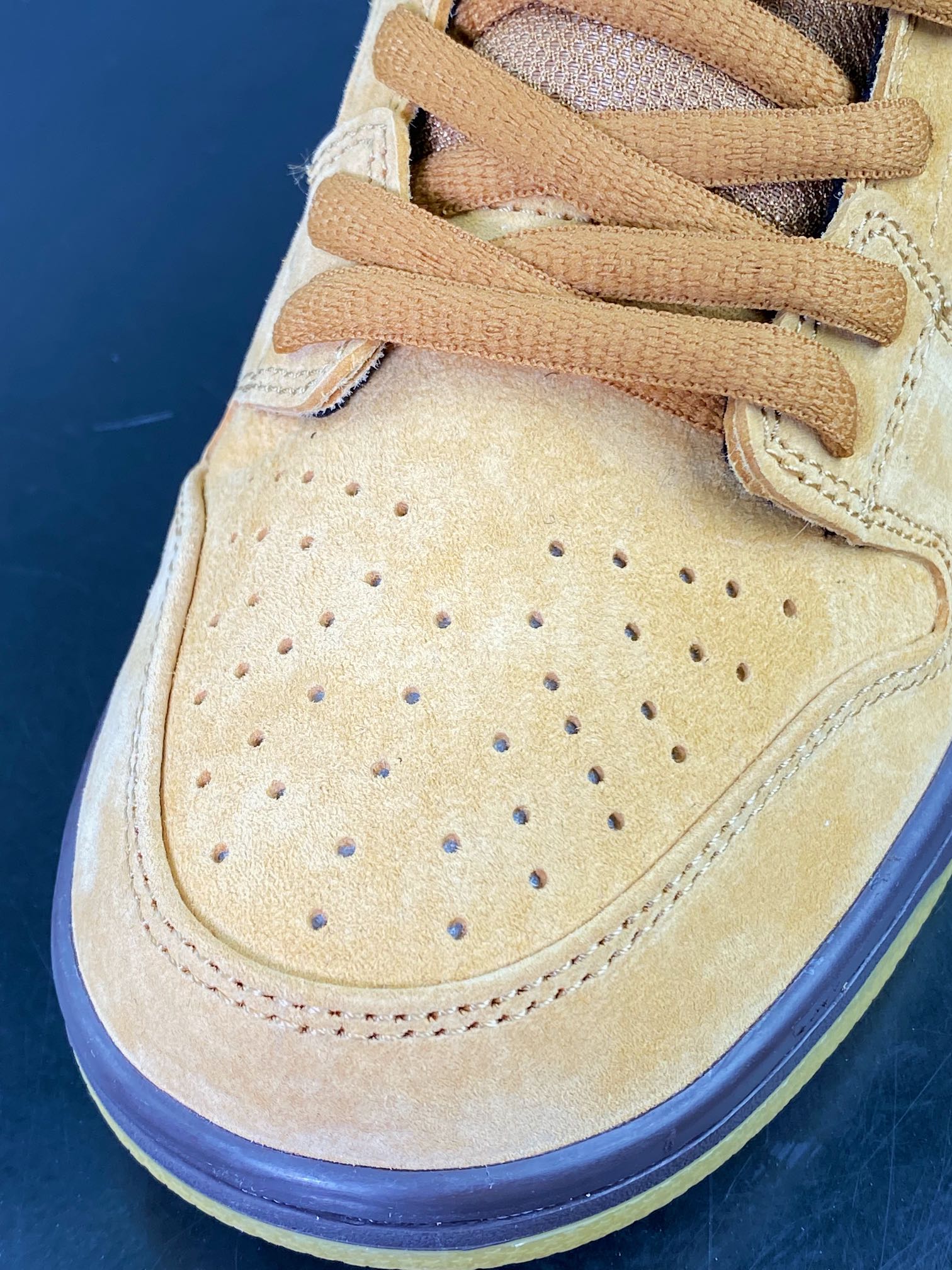 SB Dunk Low Pro ”Wheat Mocha” dunk series low-top sneakers ”suede mocha yellow deciduous brown” BQ6817-204