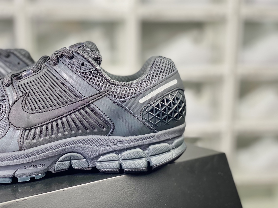 Zoom Vomero 5 ”Dark Grey” Vomero 5th generation series classic retro jogging shoes ”charcoal gray silver” BV1358-002