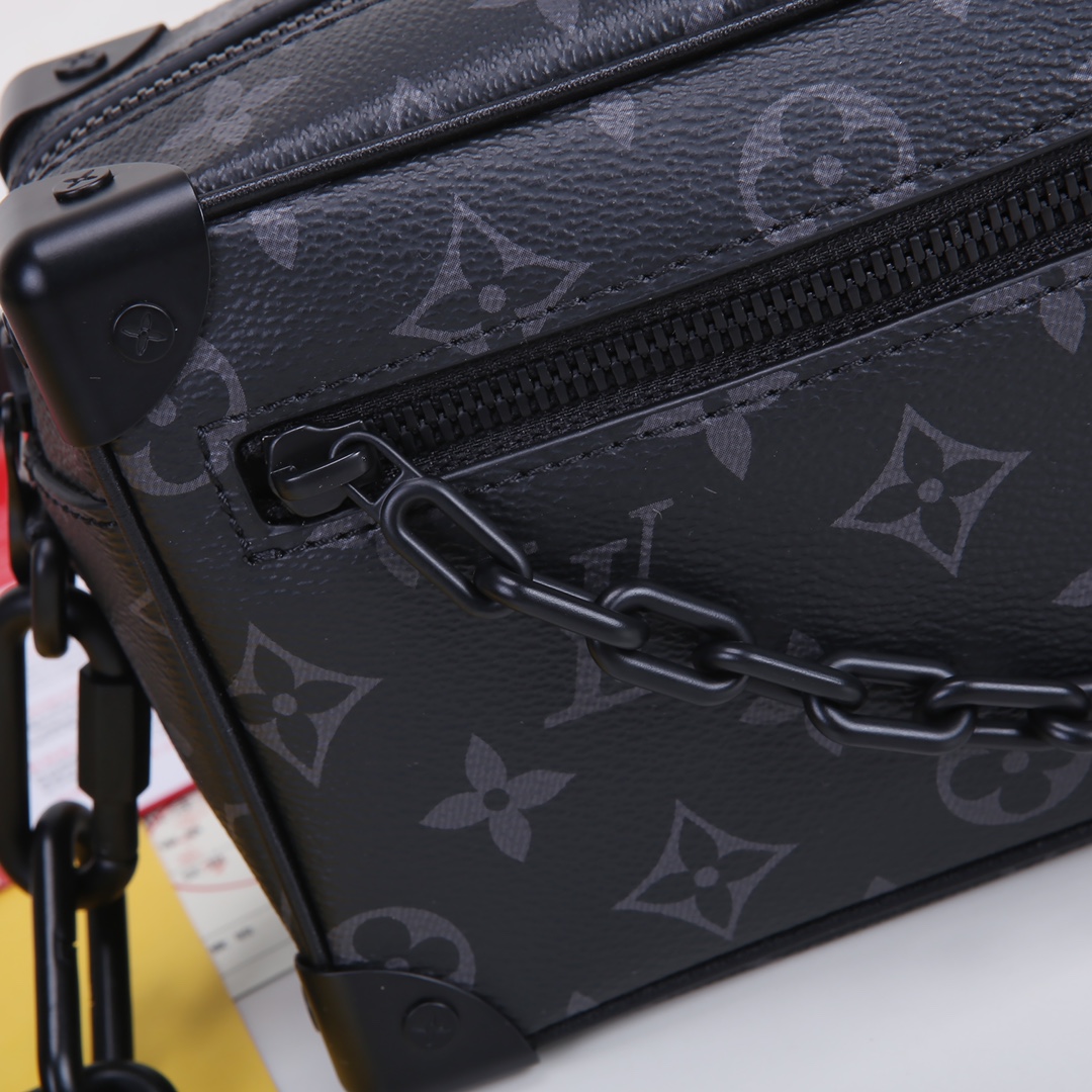 Louis Vuitton 对版细节 M57702压花M44480老花M68906老花M44735黑花