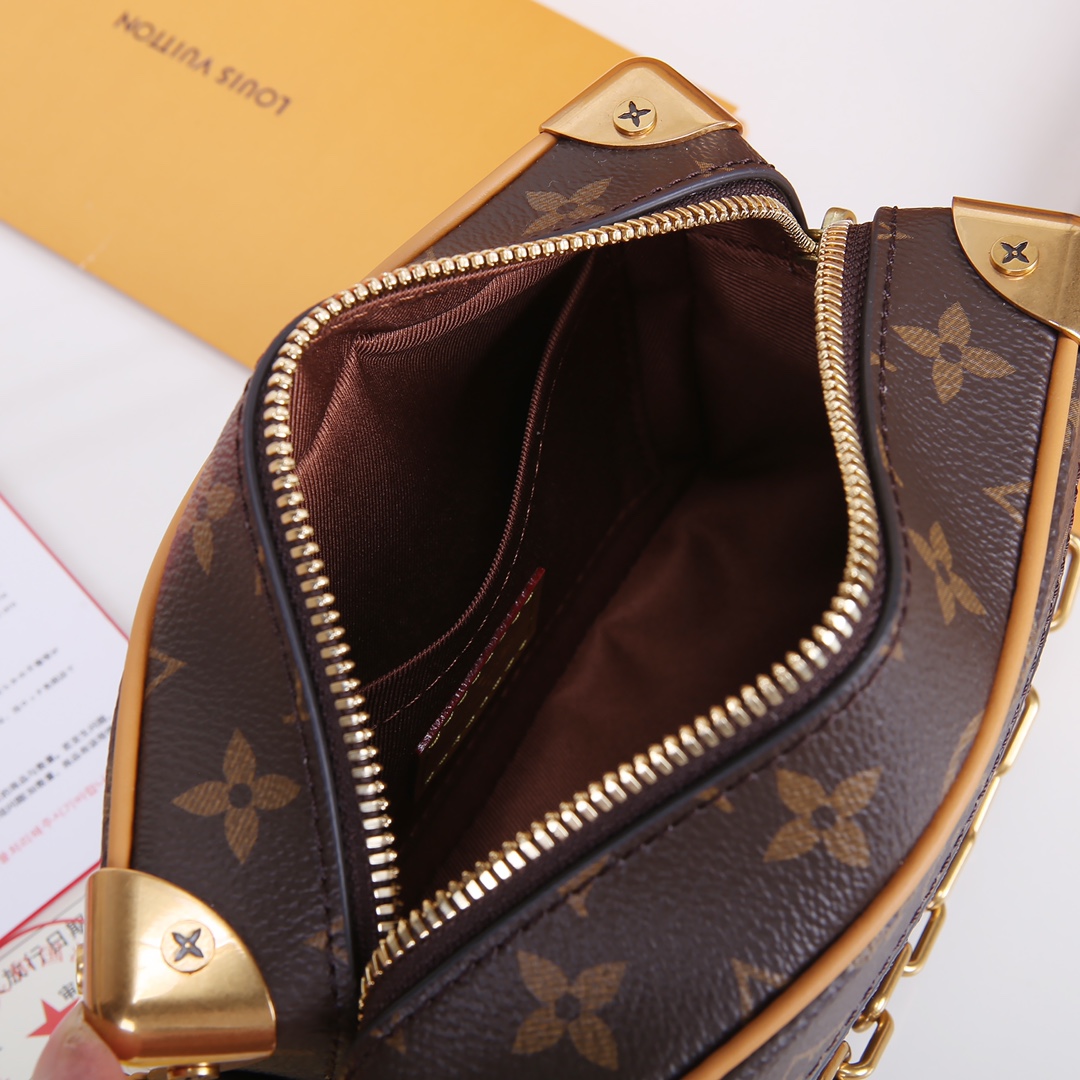 Louis Vuitton 对版细节 M57702压花M44480老花M68906老花M44735黑花