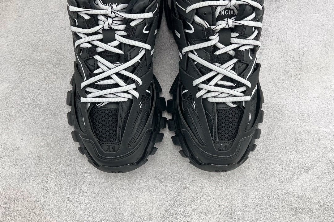 VG 520 带灯 Balenciaga巴黎世家 Track 1.0 黑白 542023 W3AC1 1090