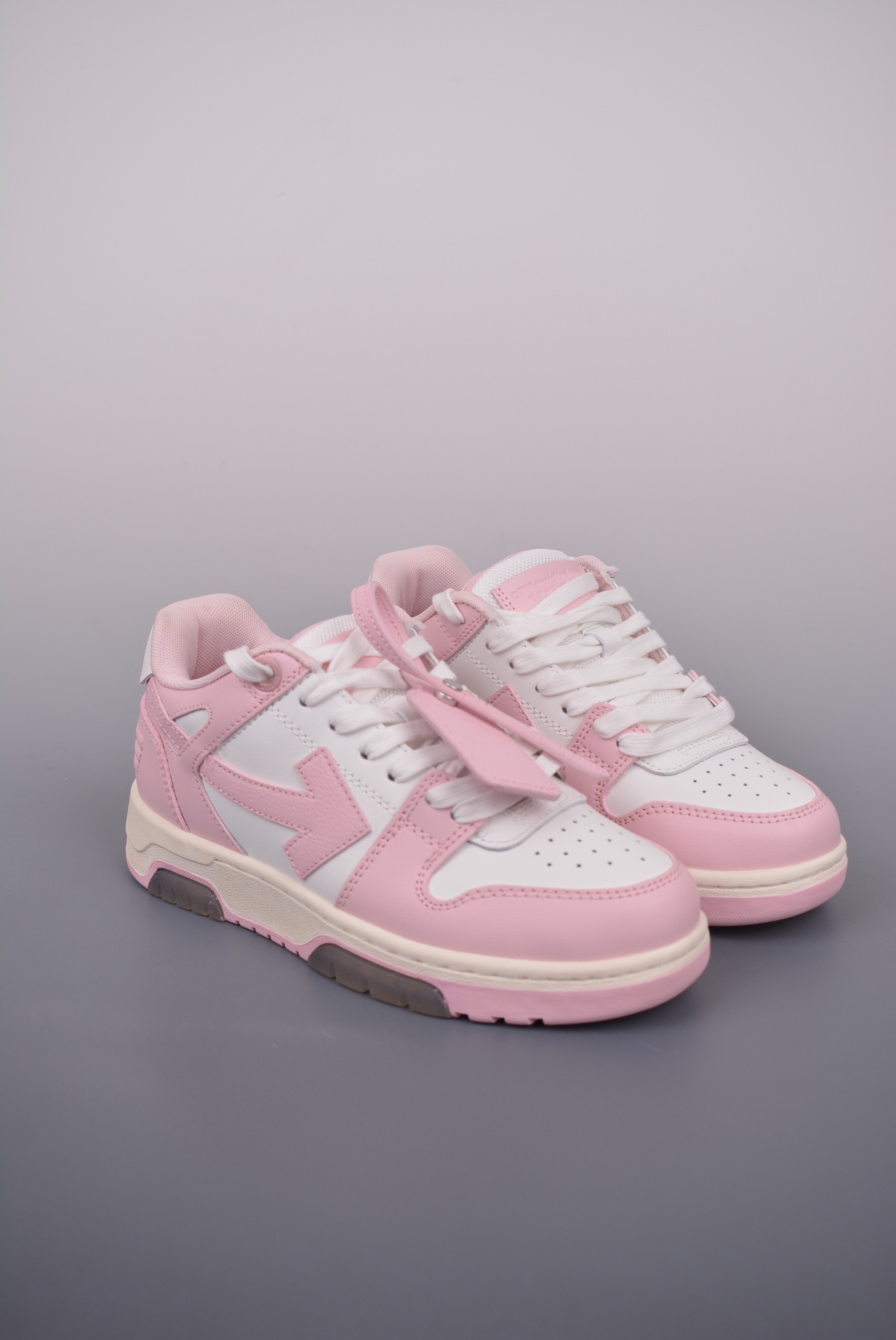 OFF-WHITE Out Of Office 低帮系带时尚板鞋 街头运动元素 双色设计  OWIA259C99LEA0033001