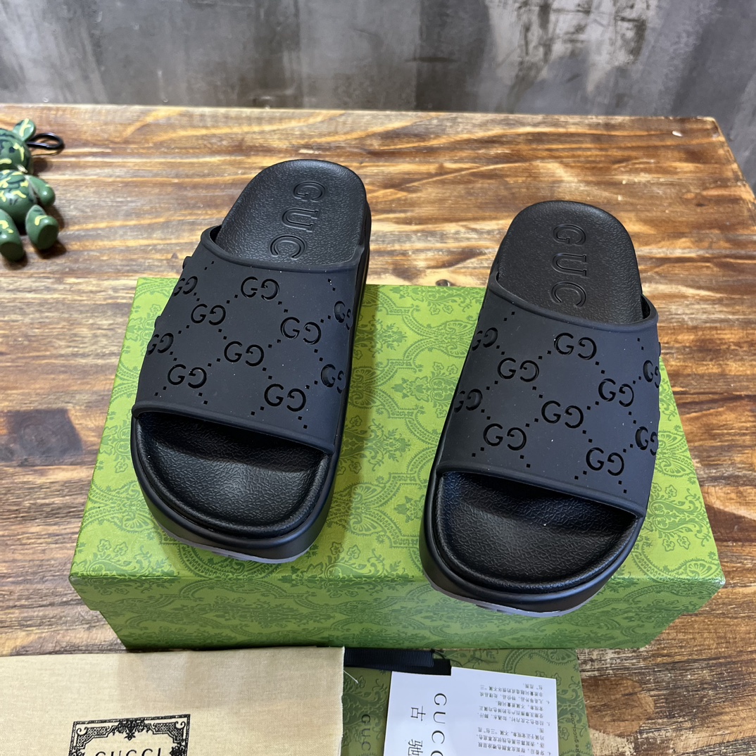 Gucci ｜Miami 2023夏季马卡龙色厚底 拖鞋舒适百搭 马卡龙配色 厚底拉长了 小仙女们腿部线条