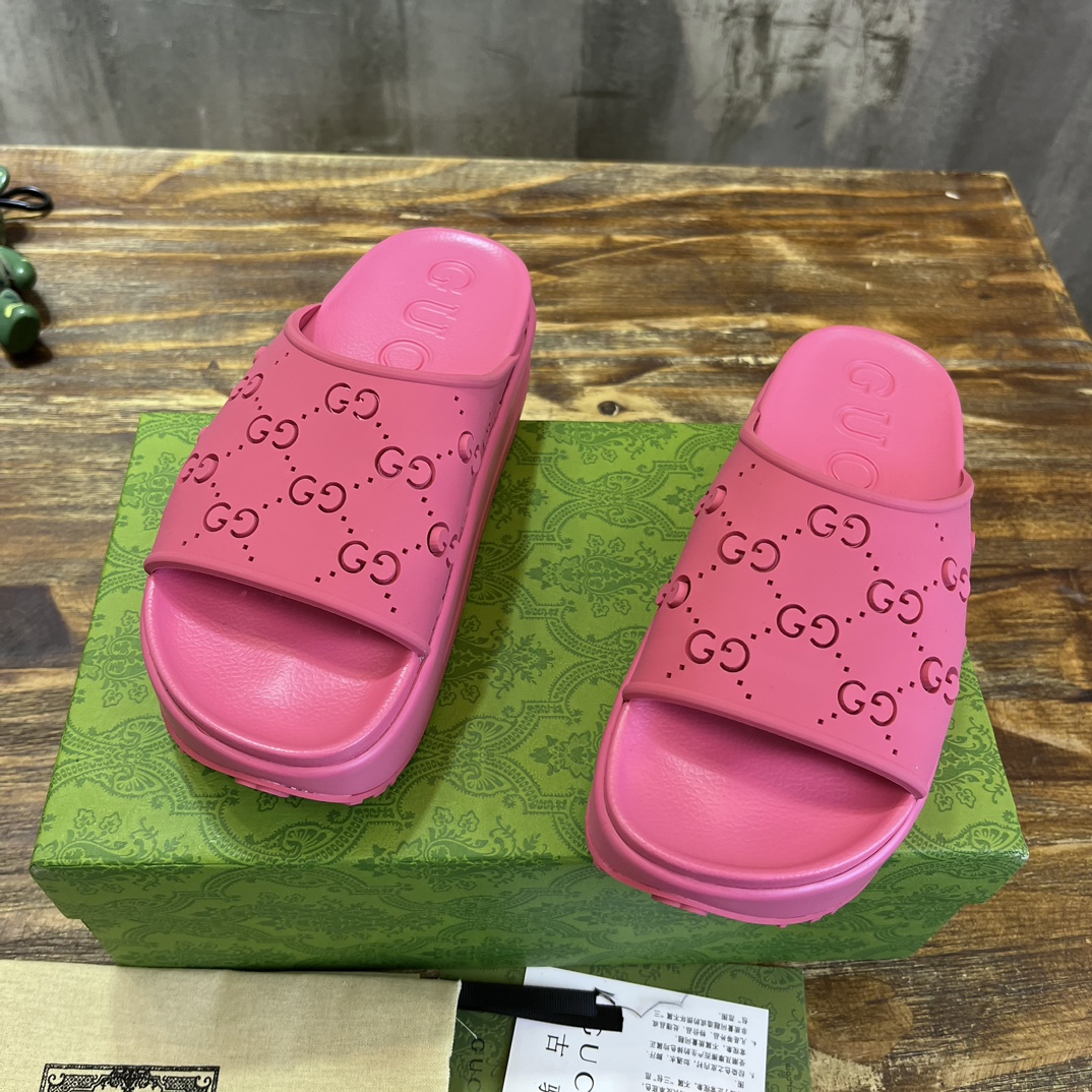 Gucci ｜Miami 2023夏季马卡龙色厚底 拖鞋舒适百搭 马卡龙配色 厚底拉长了 小仙女们腿部线条