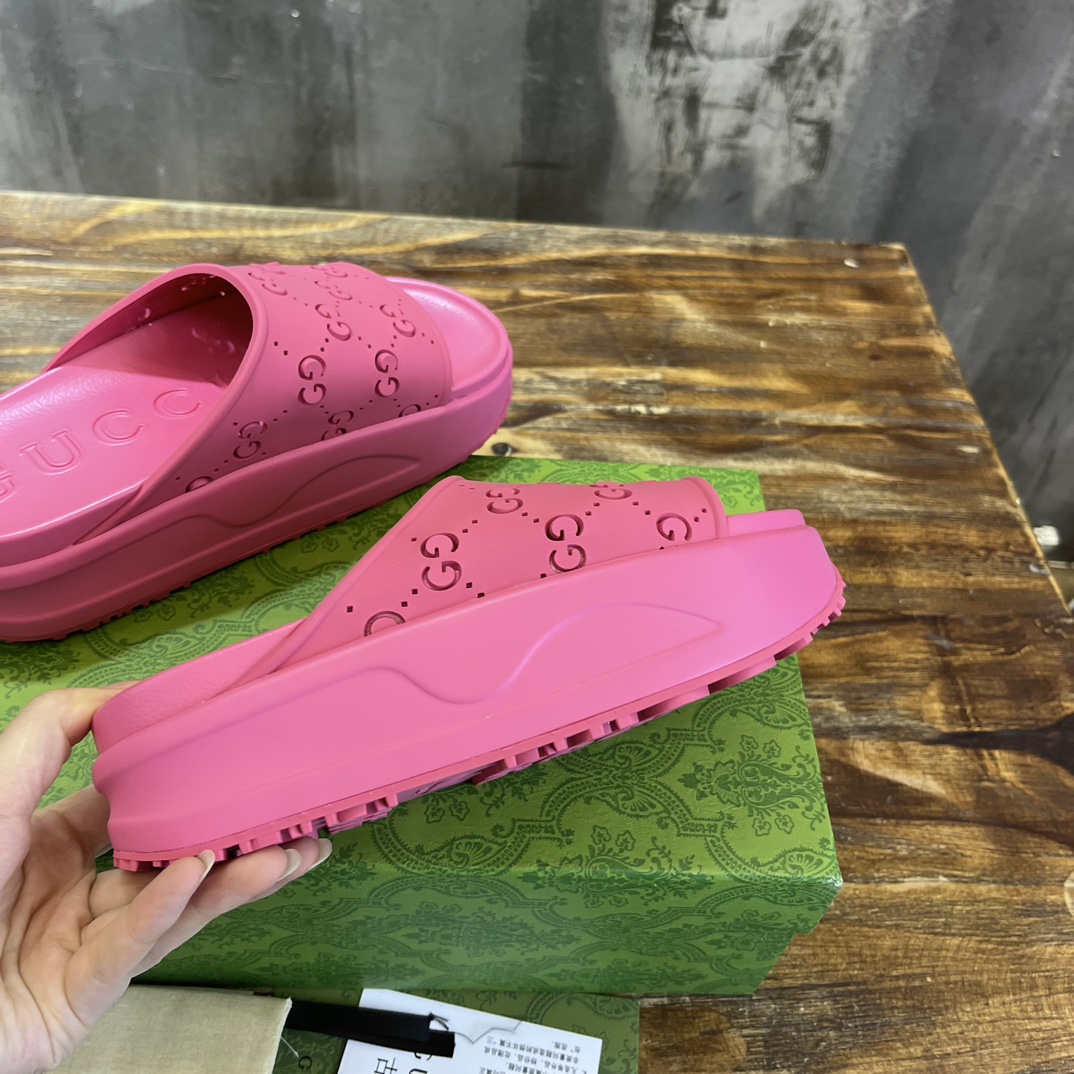 Gucci ｜Miami 2023夏季马卡龙色厚底 拖鞋舒适百搭 马卡龙配色 厚底拉长了 小仙女们腿部线条