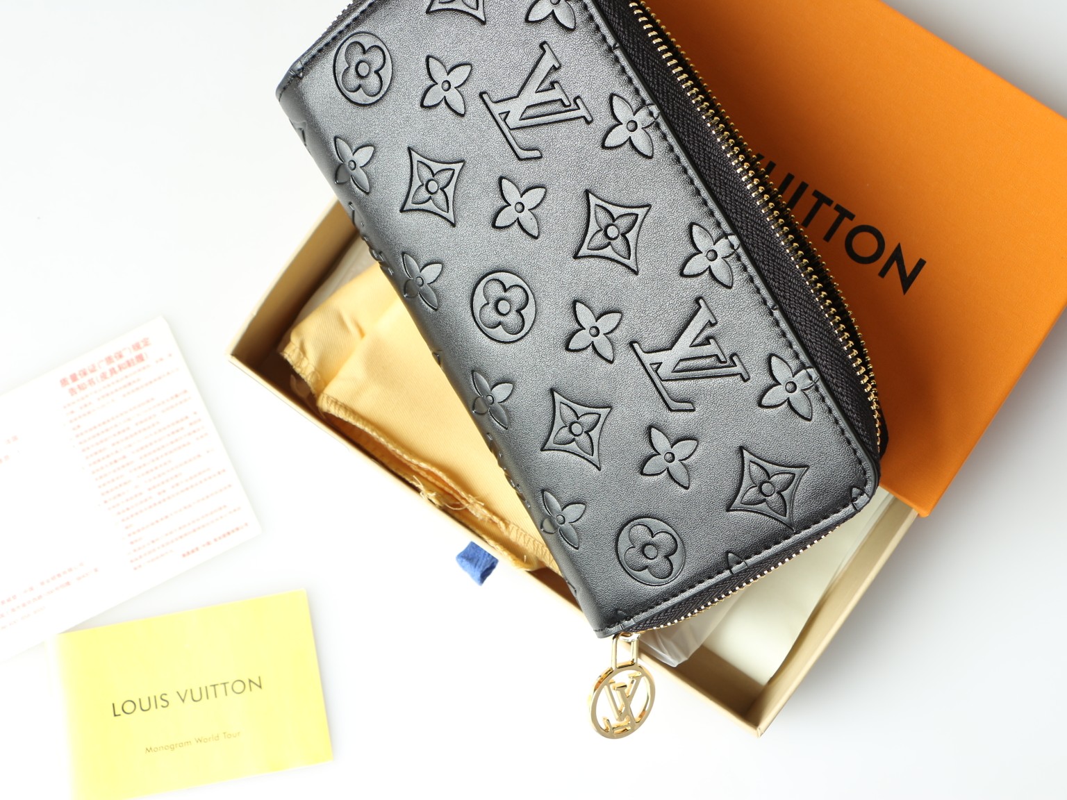 Leather long wallet in multiple colors