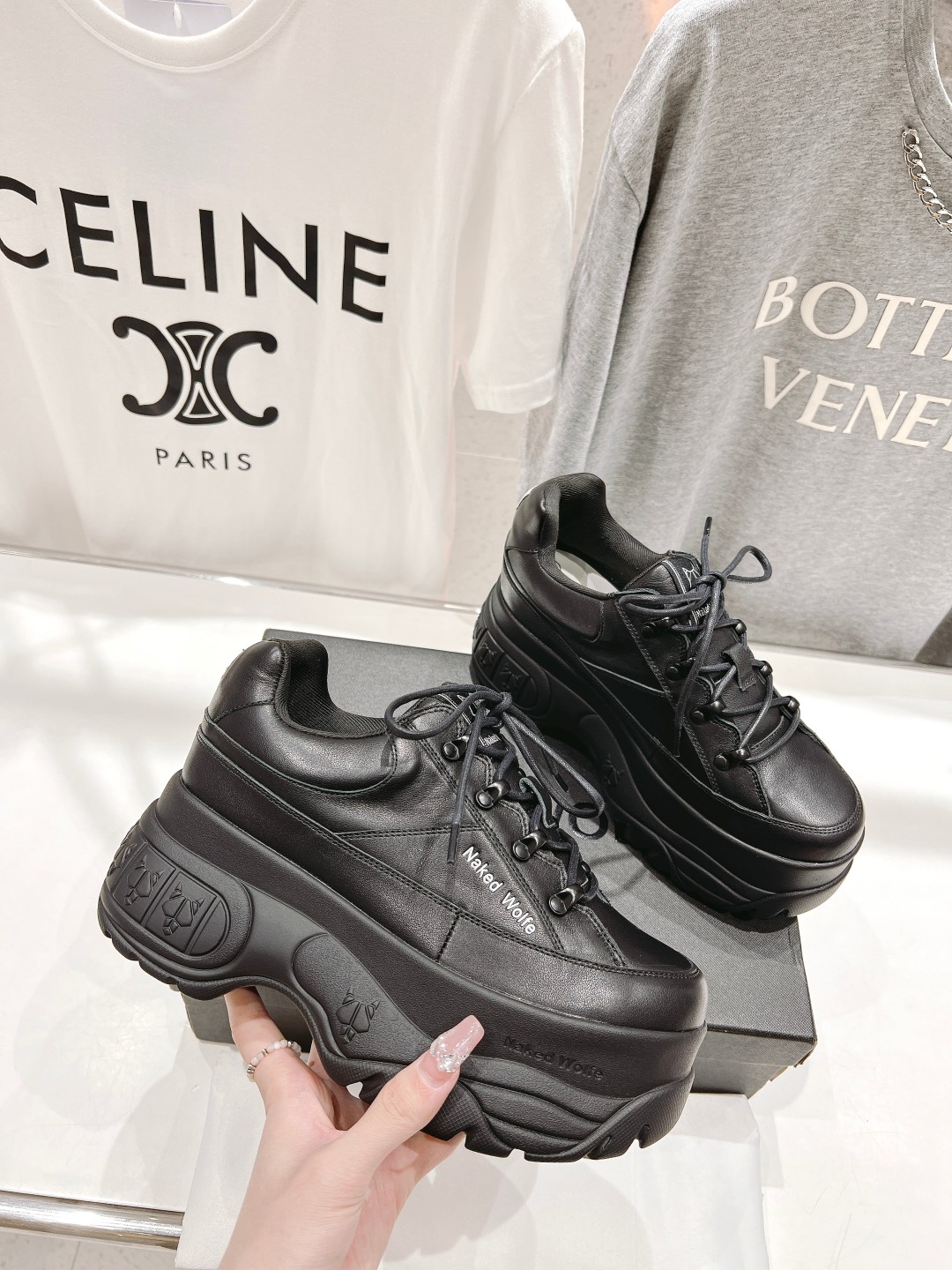 High-end Overseas Edition Leather Shoes by Naked Wolfe: Lightweight and Stylish, Perfect for Fashionistas - 图片 3