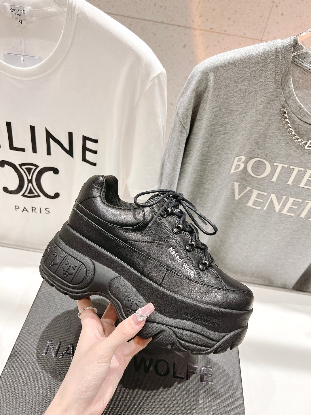 High-end Overseas Edition Leather Shoes by Naked Wolfe: Lightweight and Stylish, Perfect for Fashionistas - 图片 5