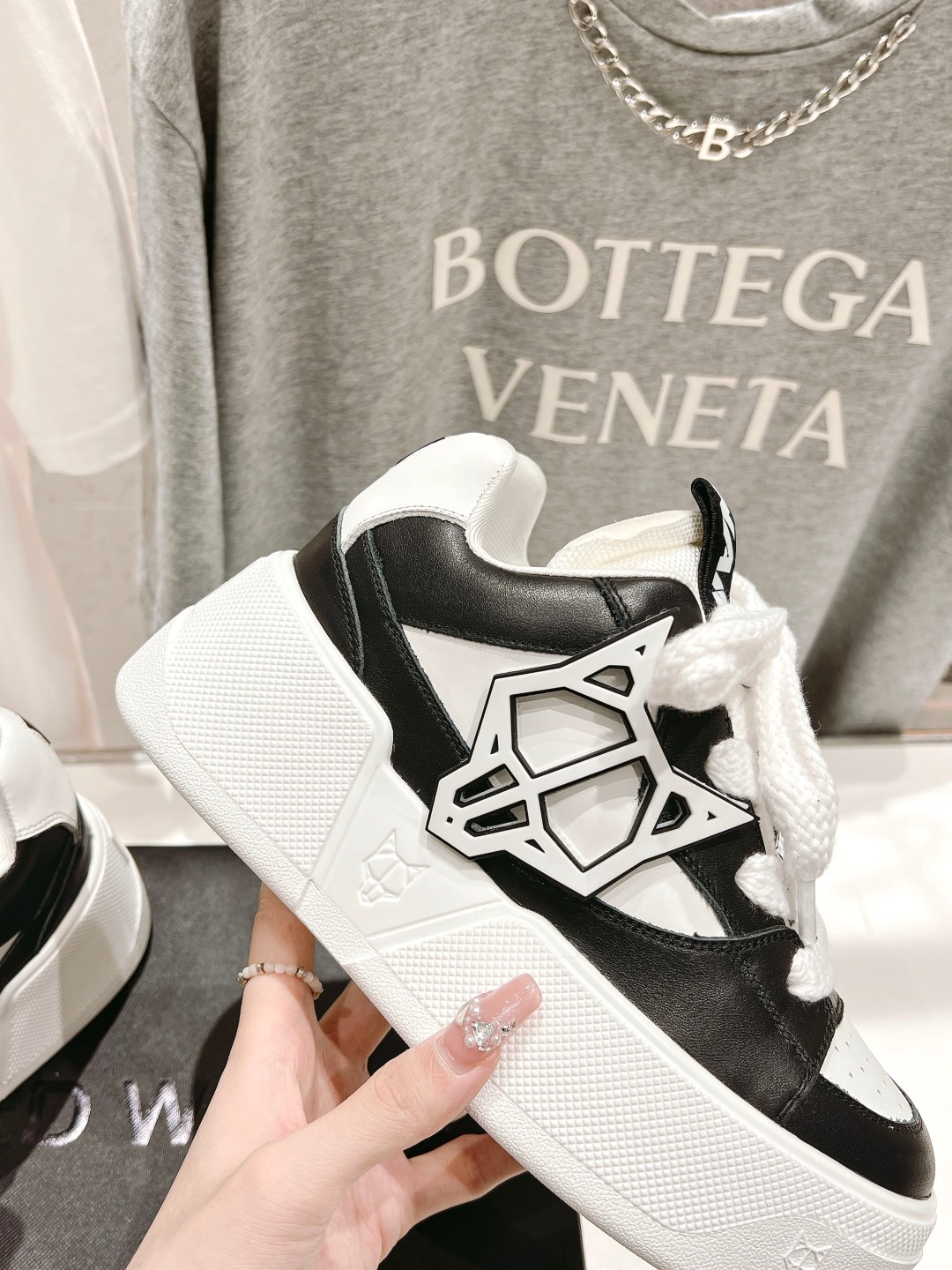 High-End Overseas Leather Shoes by Naked Wolfe: Lightweight and Stylish, Perfect for Fashionistas - 图片 8