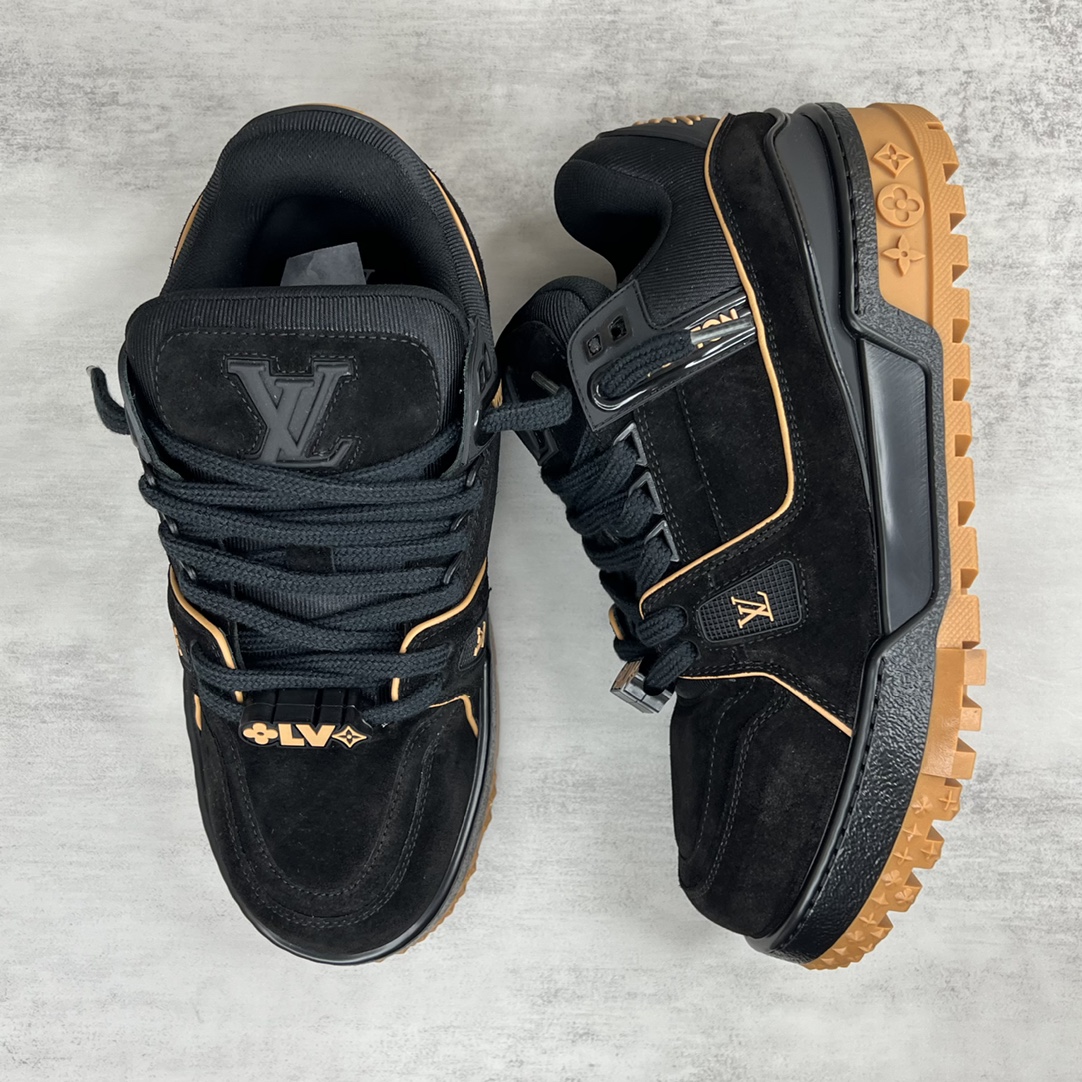 Louis Vuitton 新款上架 灭世版 (区别市场一切先行错误版本) LV Louis Vuitton 23S走秀款Trainer 胖丁面包滑板鞋 可折叠抽拉式飞机盒 独家开模暗花老花串珠 男款39-45