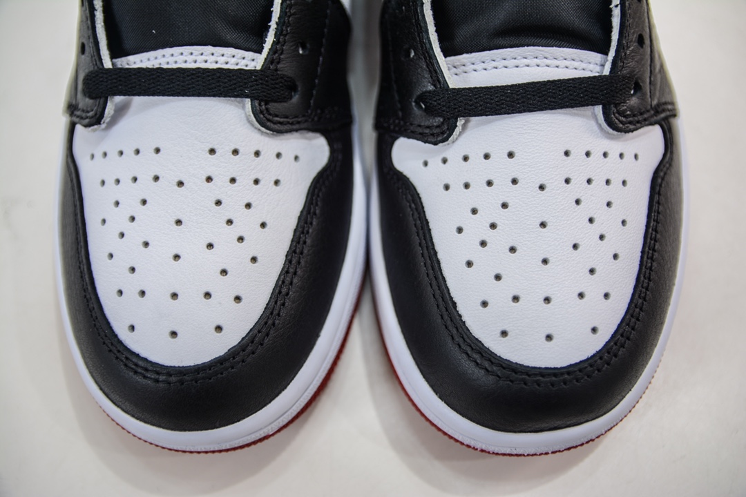 DG version Dongguan original channel high-end goods Air Jordan 1 Low OG series black toe color CZ0790-106