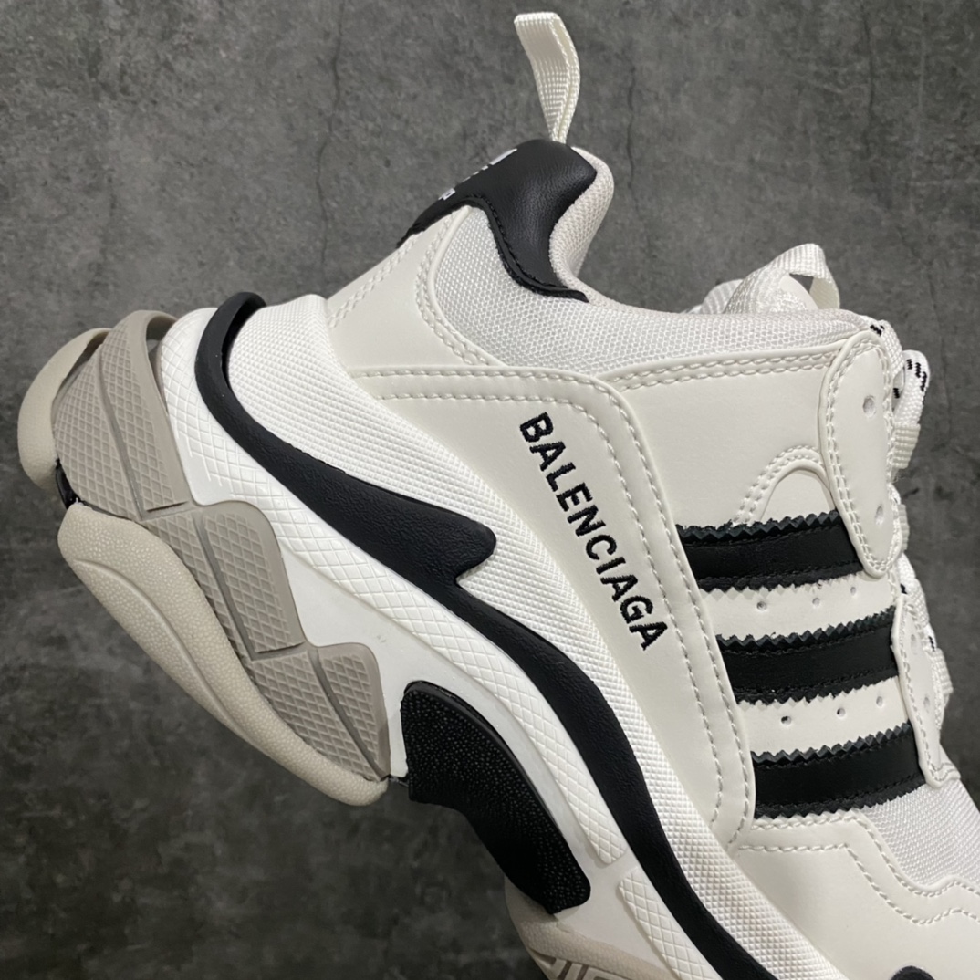 Adidas x Balenciaga Triple S co-branded retro dad shoes