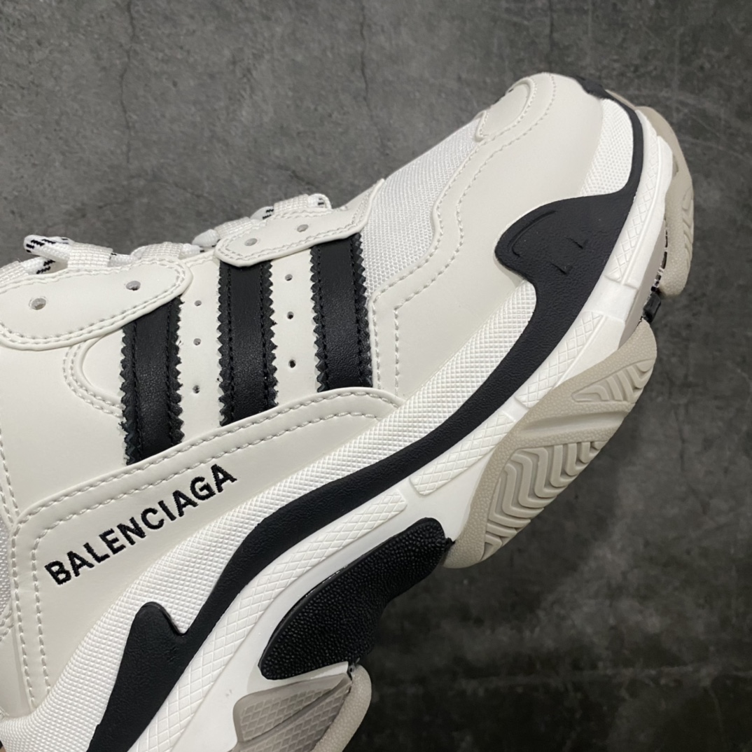 Adidas x Balenciaga Triple S co-branded retro dad shoes