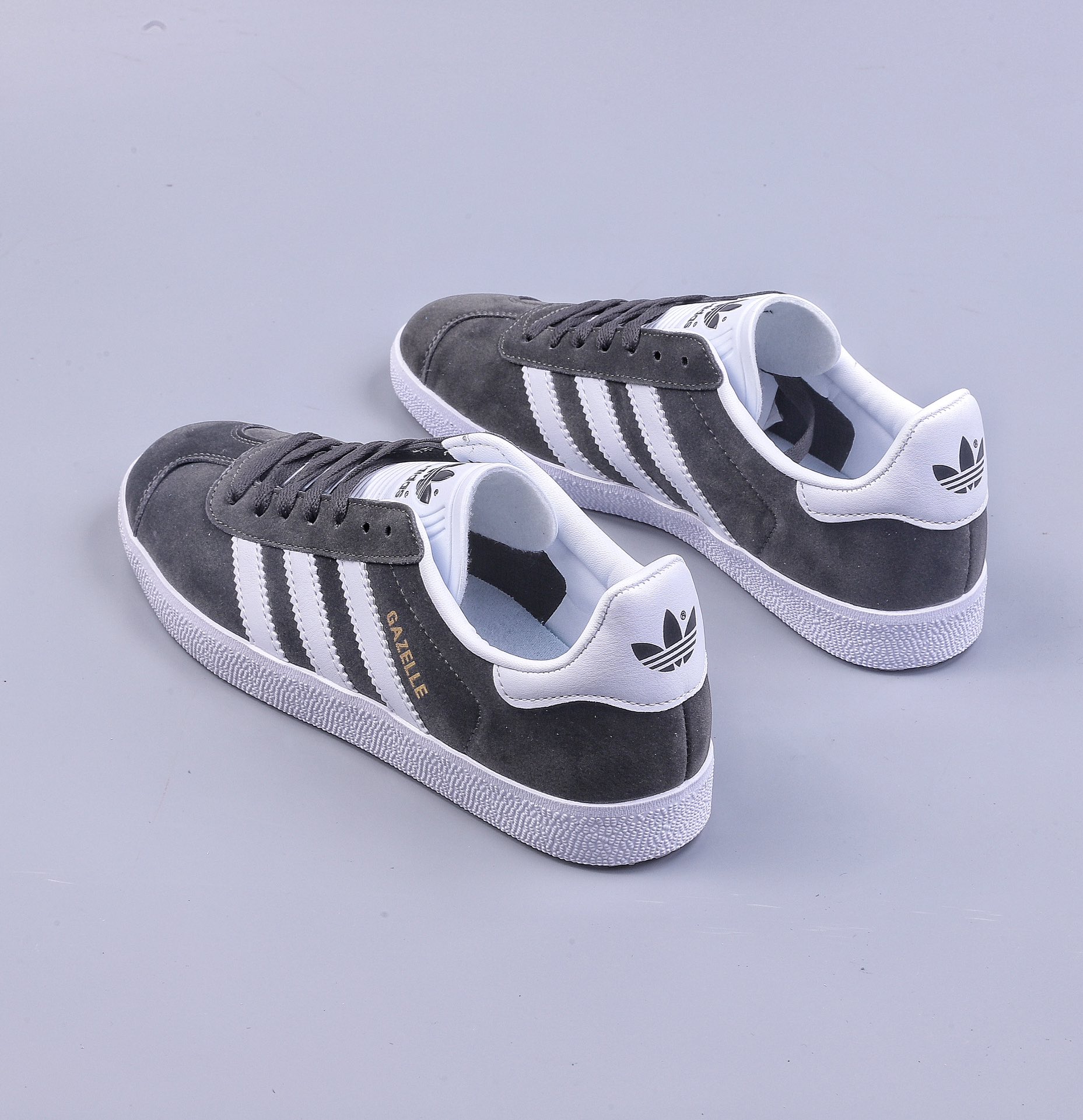 120 YH Adidas Originals Gazelle 三叶草复古休闲运动板鞋 BB5480