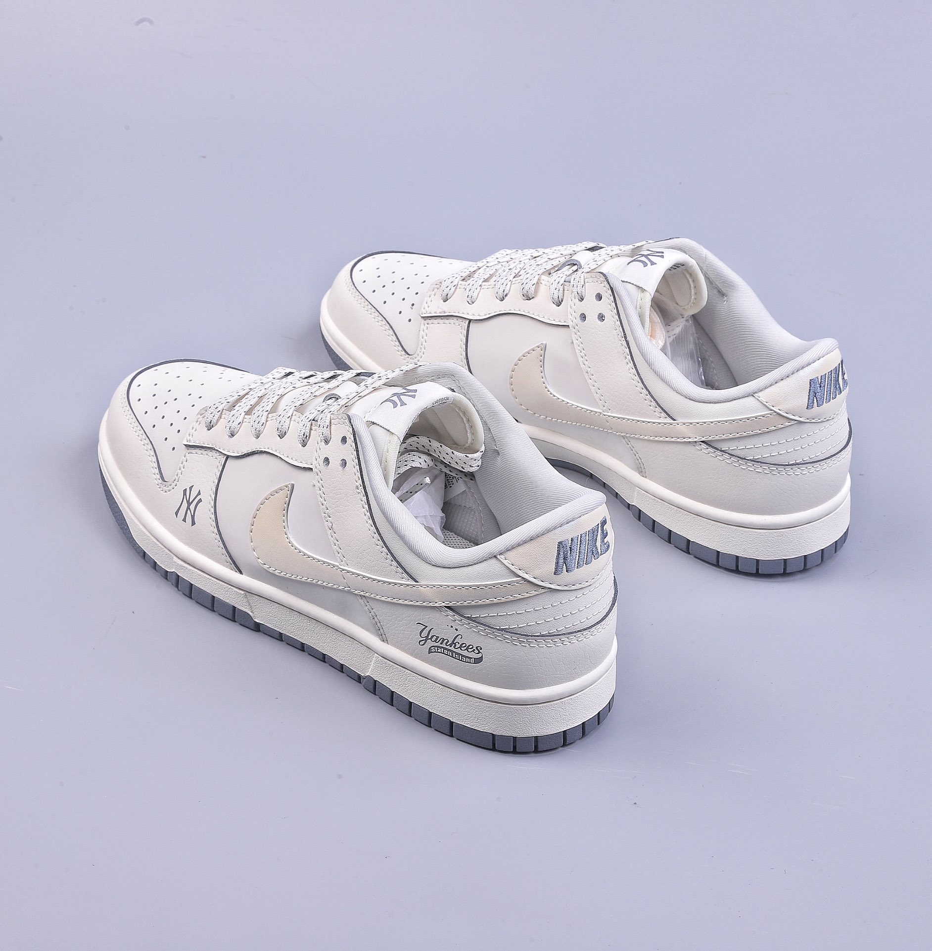 MLB x Nike Dunk Low Cement Gray This model advocates breaking the traditional industrial assembly line design restrictions FC1688-106