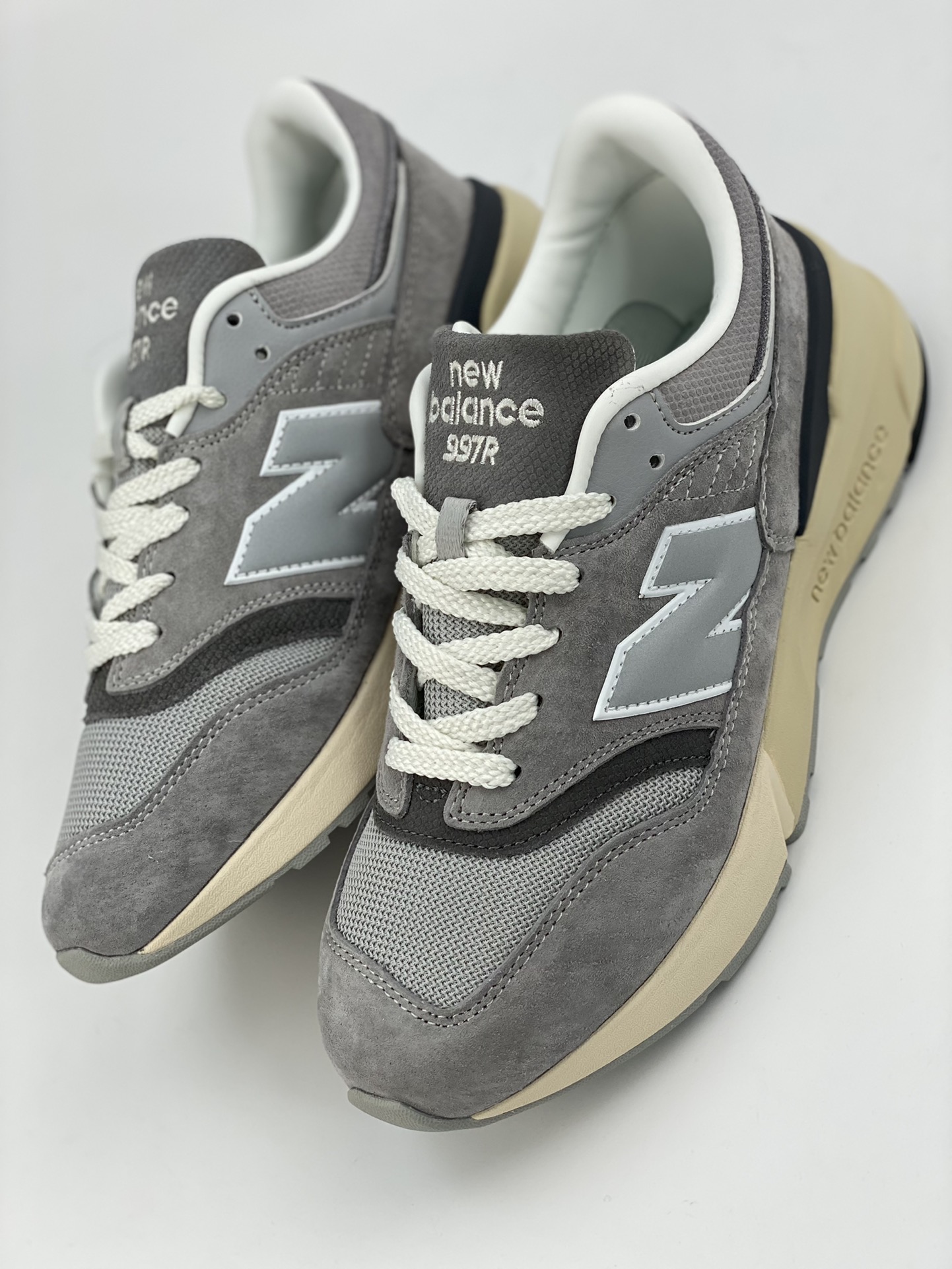 New Balance 997R improved version of classic retro thick-soled casual sports jogging shoes U997RHA