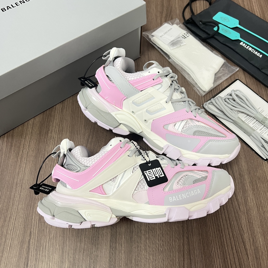 Hermès 巴黎世家3 0 三代户外概念鞋 Balenciaga Sneaker Tess s