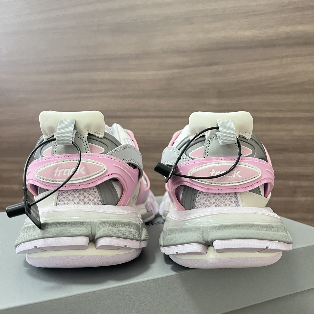 Hermès 巴黎世家3 0 三代户外概念鞋 Balenciaga Sneaker Tess s