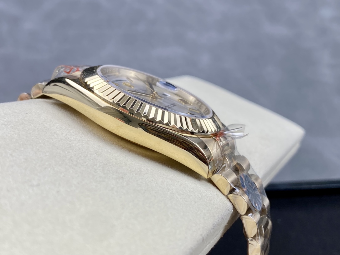 SK厂 劳力士Rolex 双历 星期日志型シリーズ 40mm