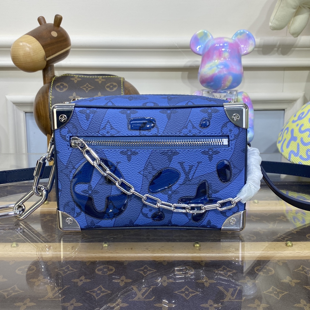 Louis Vuitton LV Soft Trunk Handbags Crossbody & Shoulder Bags Blue Dark Light Canvas Chains M22588
