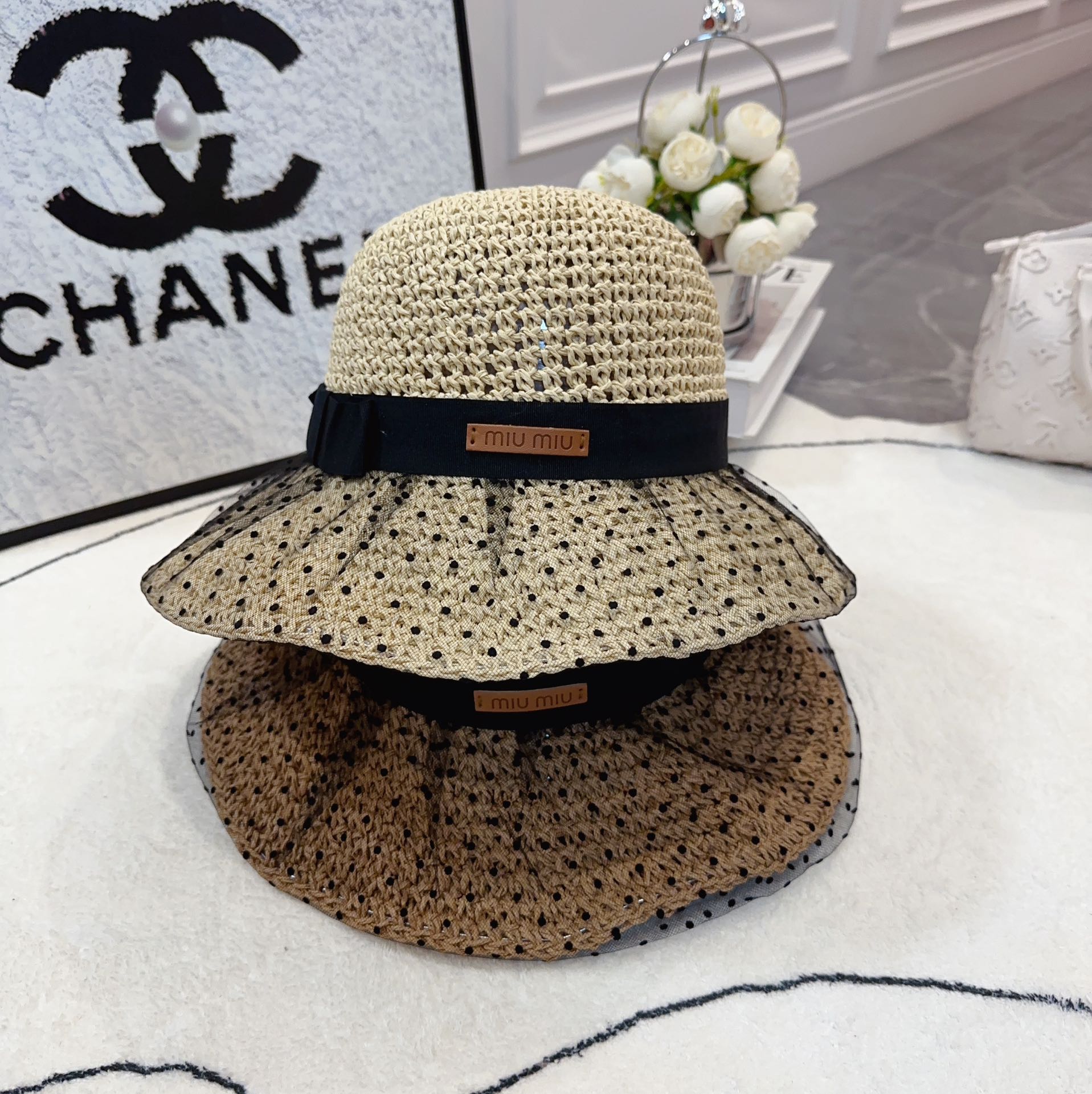 미우미우 모자 81104 Miu Miu Cap 상세 이미지 9