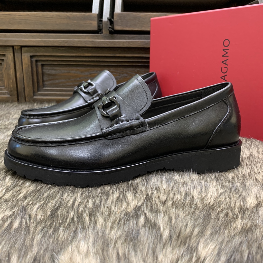 Ferragamo Men's Black Leather Loafers with Iconic Buckle, Sizes 39-44 5 i1686409657 3209 3