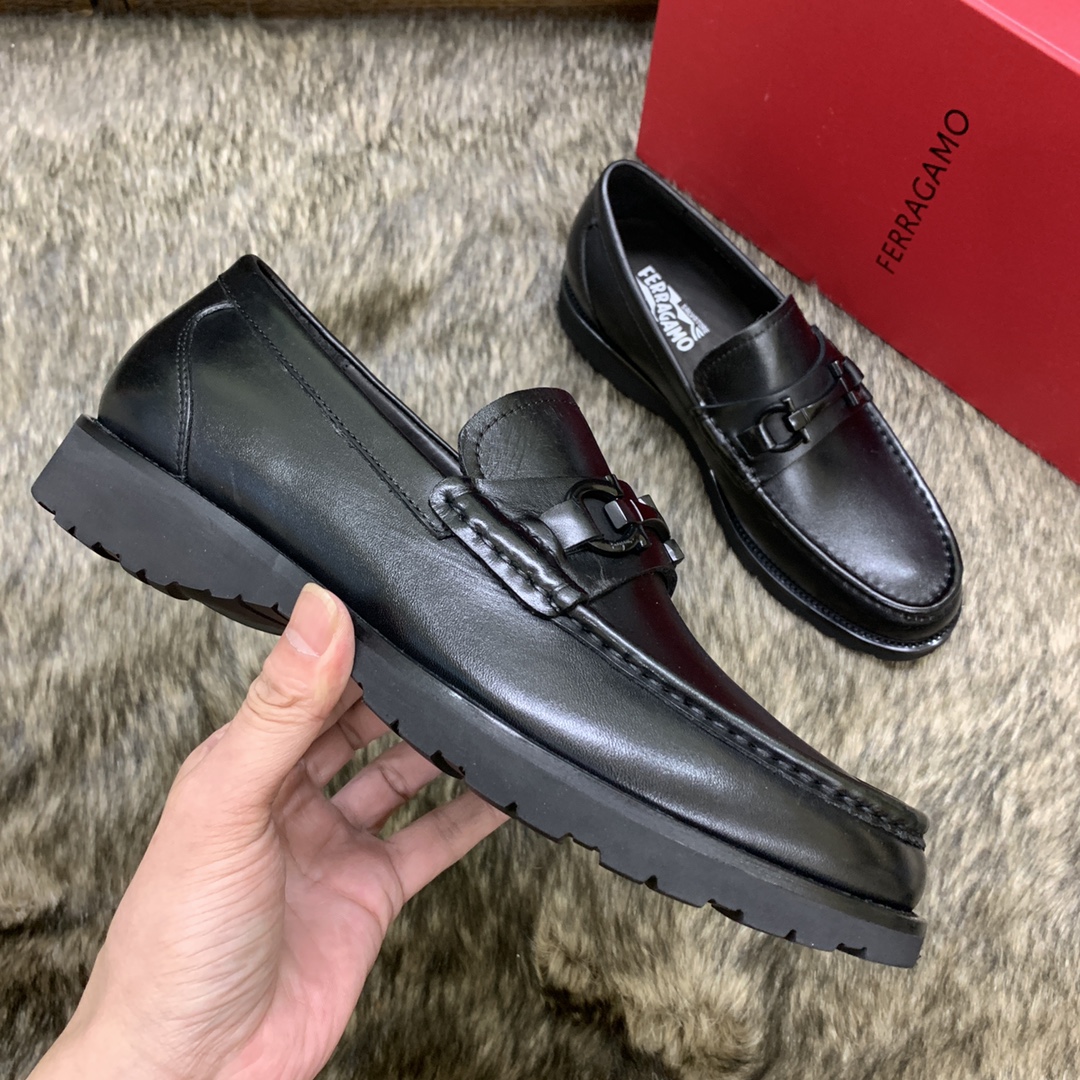 Ferragamo Men's Black Leather Loafers with Iconic Buckle, Sizes 39-44 6 i1686409657 3787 4