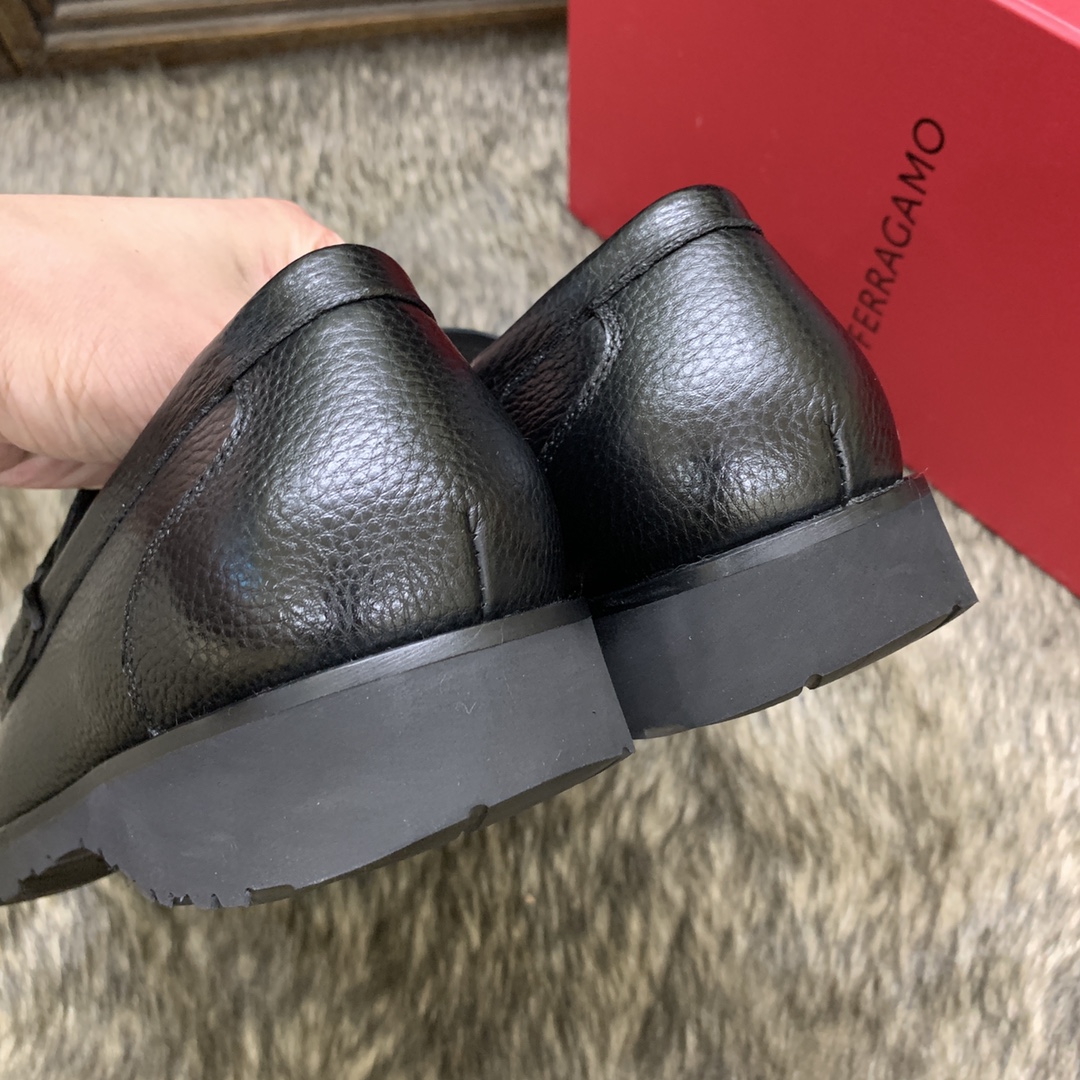 Ferragamo Men's Black Leather Loafers with Signature Buckle, Sizes 39-44 10 i1686409885 1450 8