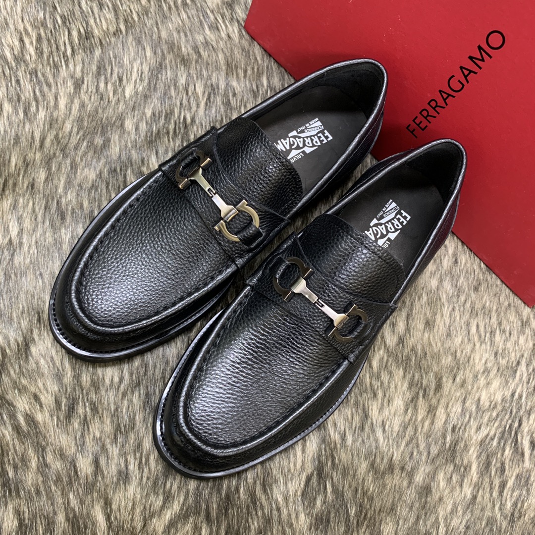 Ferragamo Men's Black Leather Loafers with Signature Buckle, Sizes 39-44 4 i1686409885 1594 2