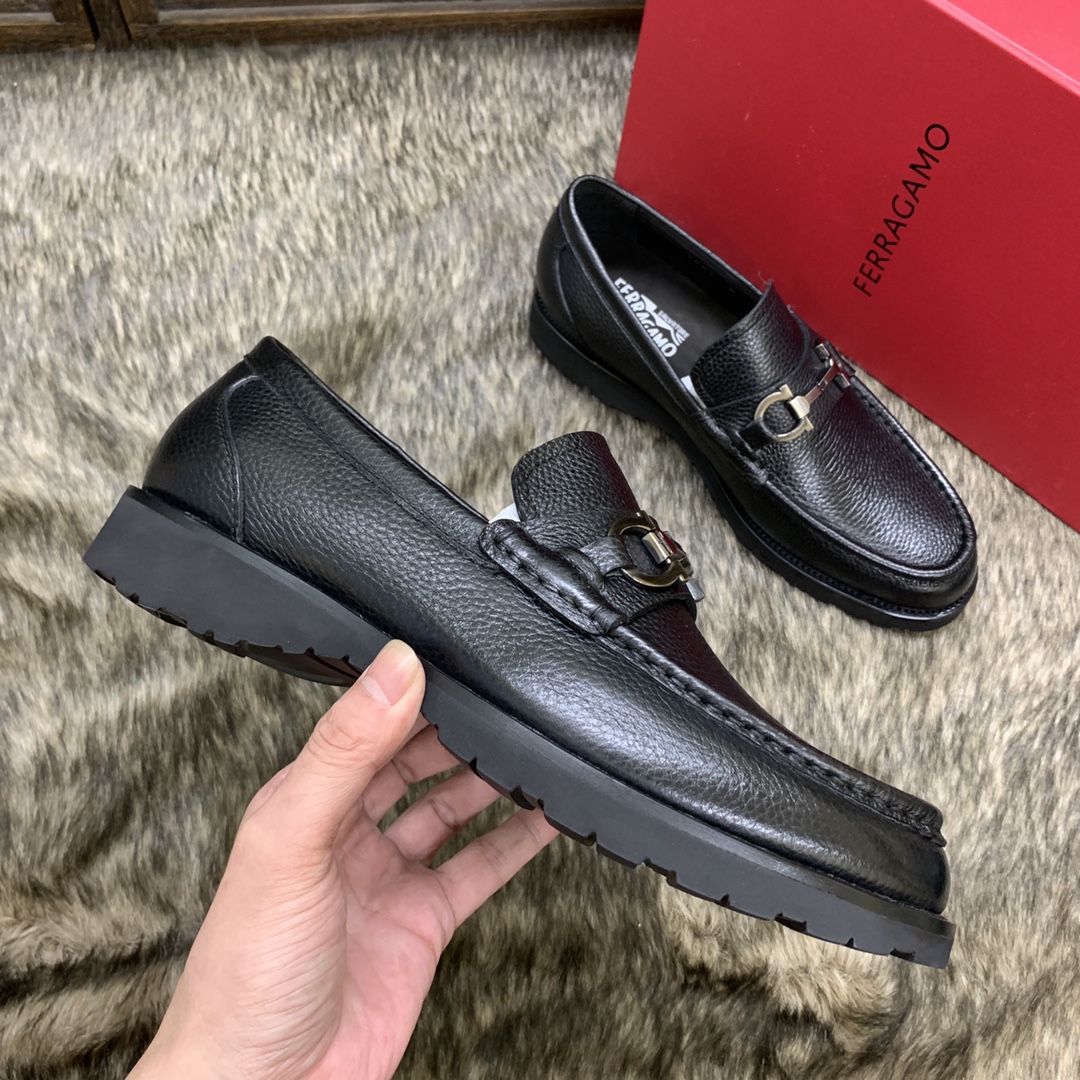 Ferragamo Men's Black Leather Loafers with Signature Buckle, Sizes 39-44 6 i1686409885 983 4