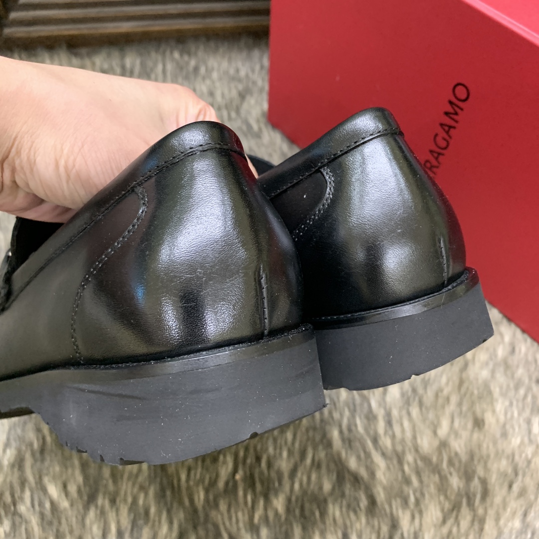 Salvatore Ferragamo Men's Leather Loafers with Iconic Buckle 10 i1686410015 3442 8
