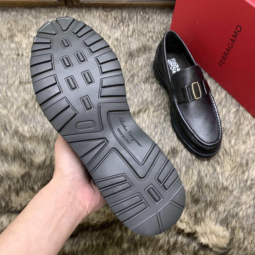 Salvatore Ferragamo Men's Black Leather Loafers with Buckle Detail 8 i1686410104 9713 6
