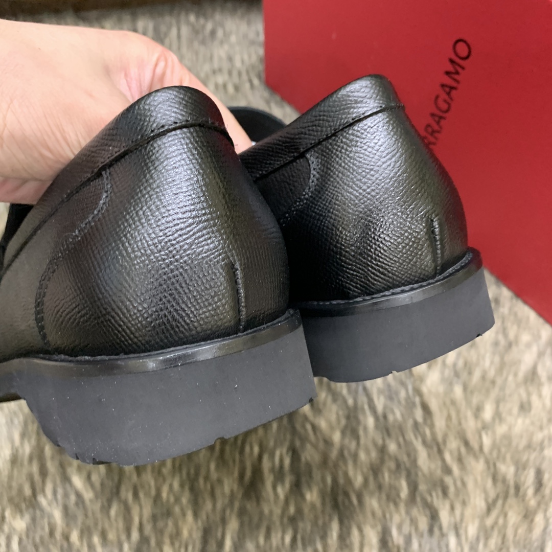 Ferragamo Men's Black Leather Loafers with Buckle Detail, Sizes 39-44 10 i1686410137 4216 8