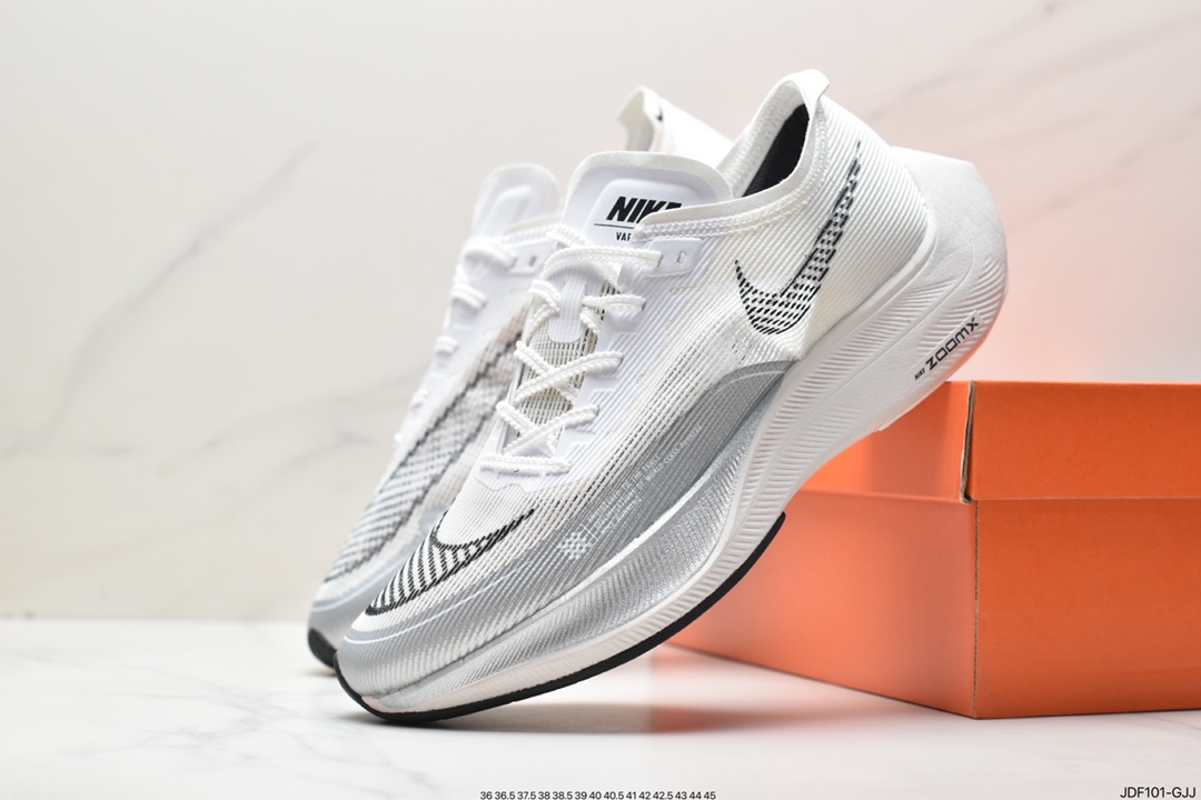 ZoomX Vaporfly Next% marathon second generation uses the new CU4111-102