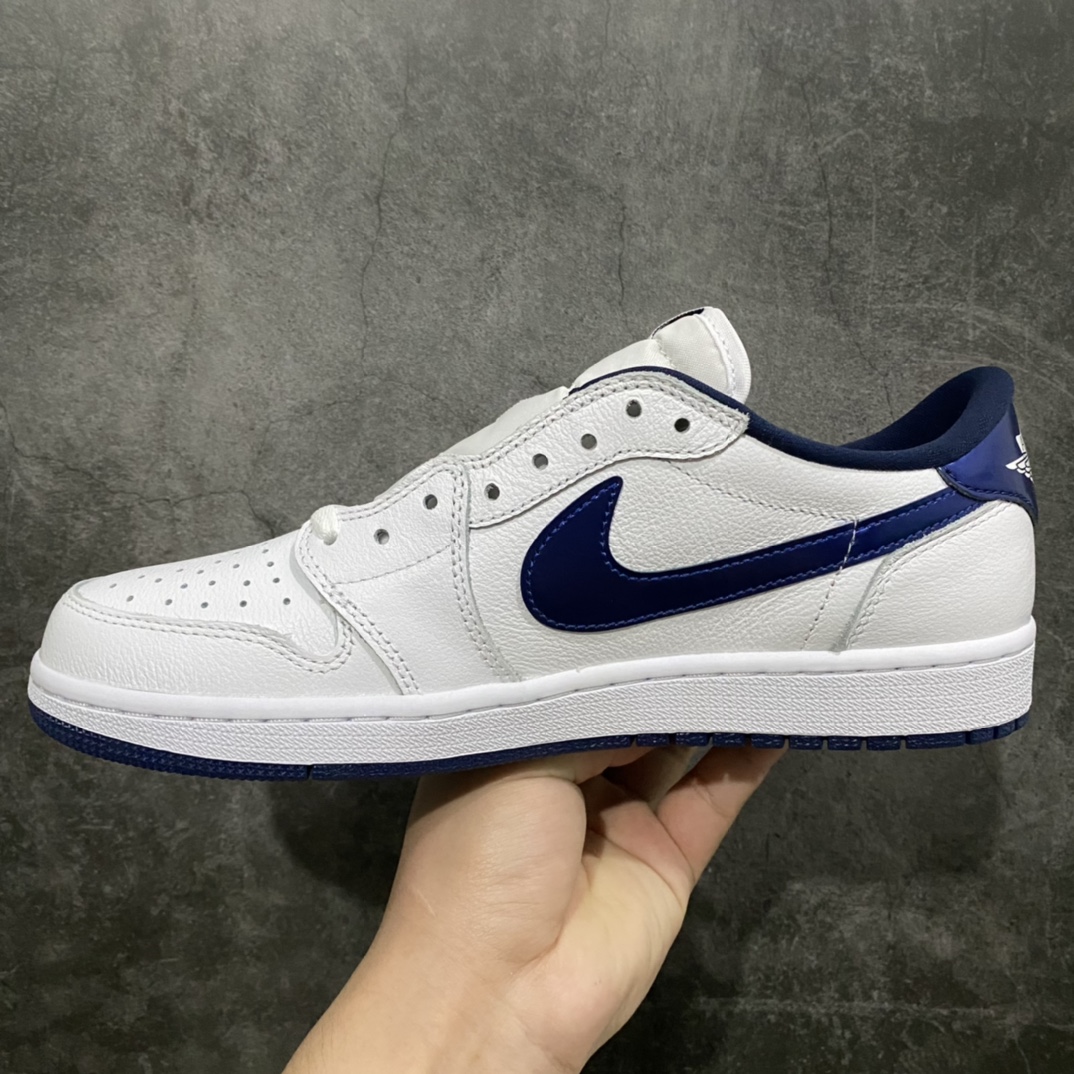 [Wandan DG pure original] Air Jordan1 Low OG Swoosh pure original AJ1 navy blue white low top white blue 705329-106