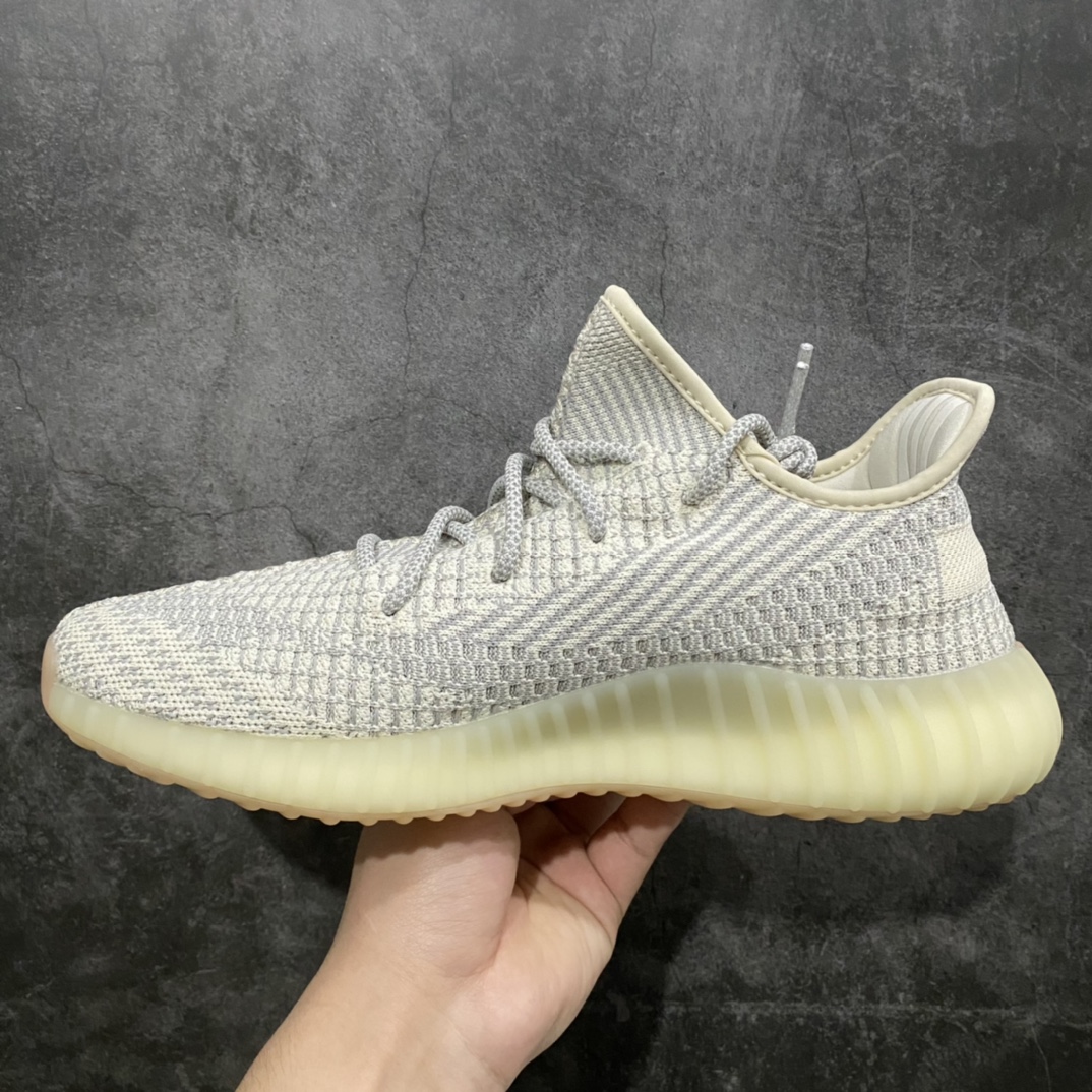 LW版本Yeezy350V2Lund