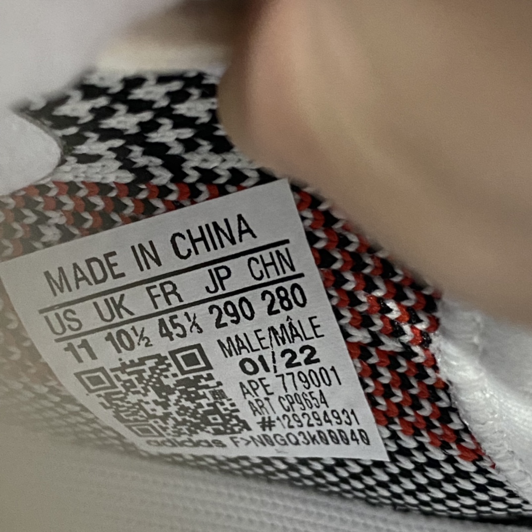 图片[4]-【LW版本】Yeezy350 V2 白斑马 CP9654n市场第一梯队 高端零售首选品质不翻车n原鞋原厂数据材料开发国内知名一线大厂出品目前市面天花板品质 原装巴斯夫\”BASF\” 原料 尺码：36-48-莆田鞋批发中心