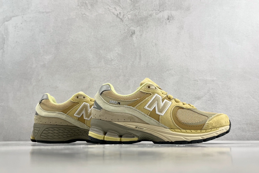 New Balance 2002R yellow M2002RE1