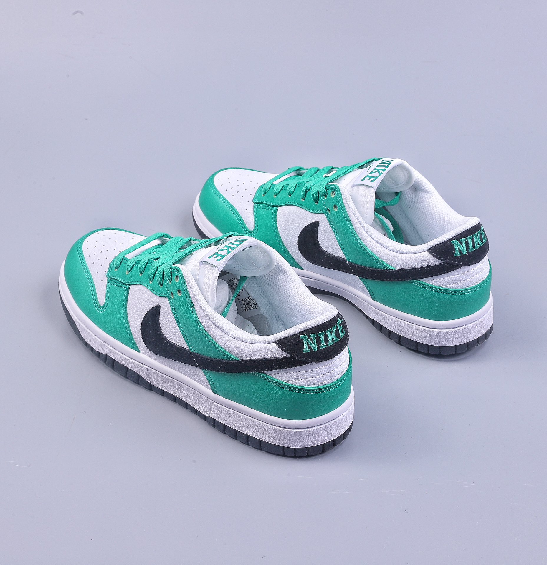 Nike SB Dunk Low Heineken white and green pure original factory produced FN3612-300