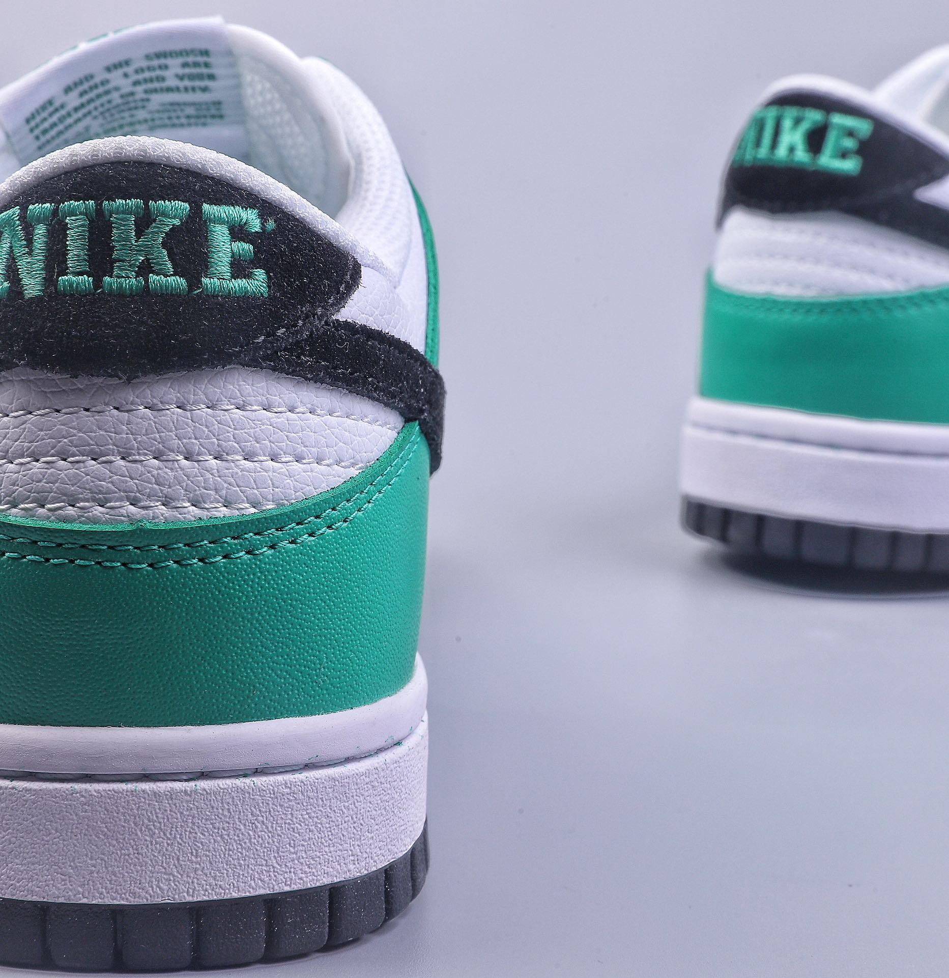 Nike SB Dunk Low Heineken white and green pure original factory produced FN3612-300