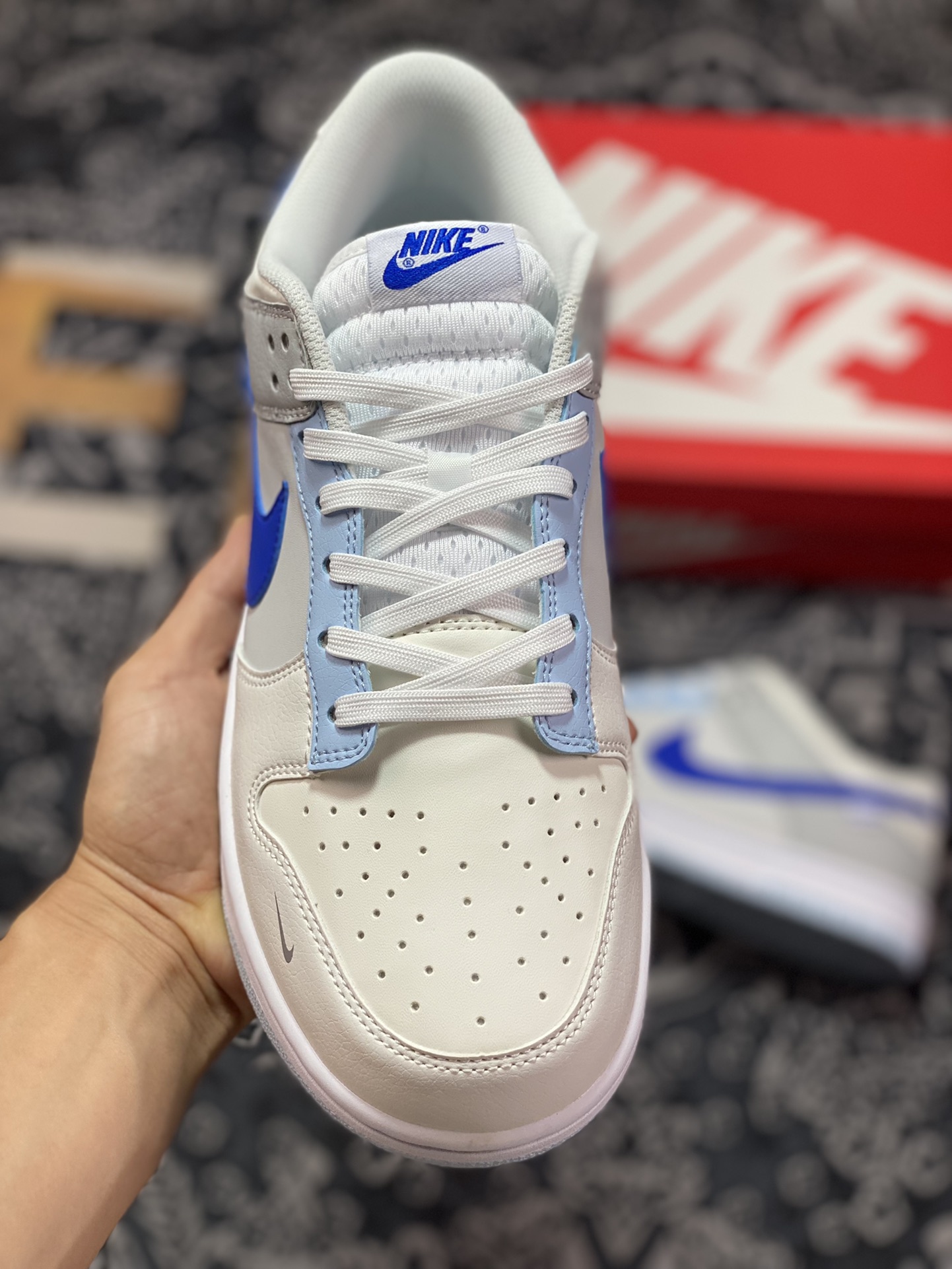 200 原厂级别 Nike Dunk Low “Ivory Hyper Royal” 海盐蓝 FB1843-141
