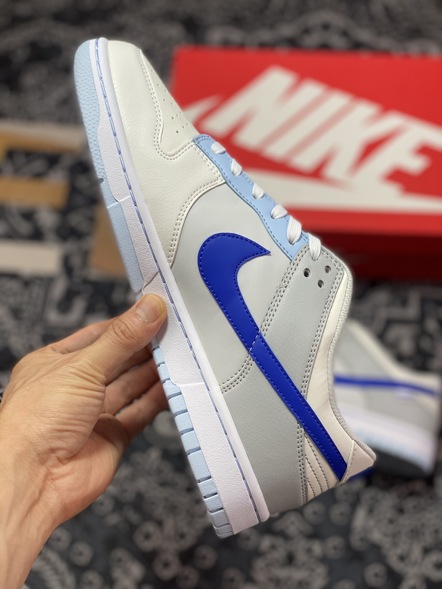 200 原厂级别 Nike Dunk Low “Ivory Hyper Royal” 海盐蓝 FB1843-141